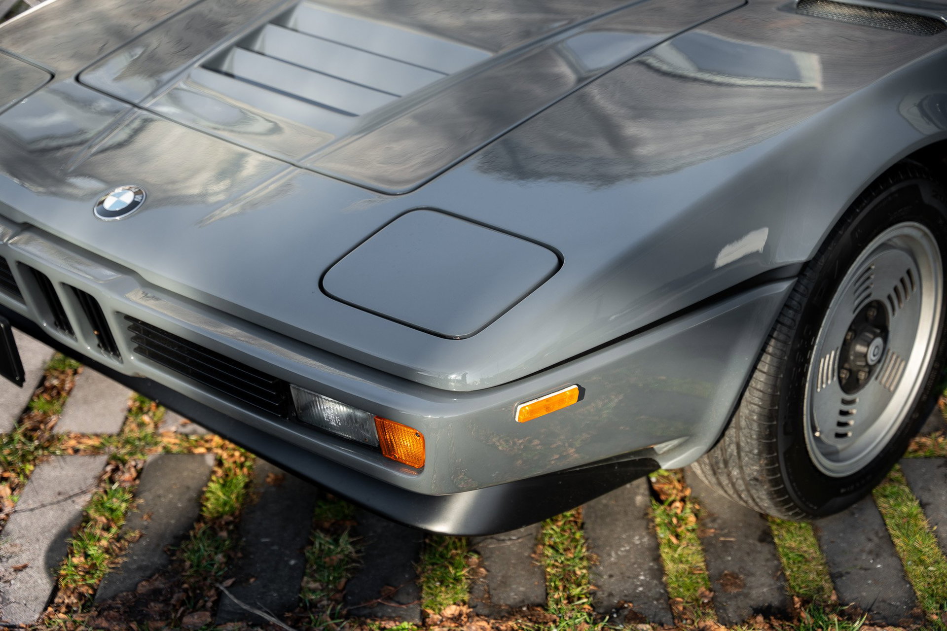 1979 BMW M1 - Chassis no. 4301043 | 1 of 4 in Grey | German delivered, foto 5