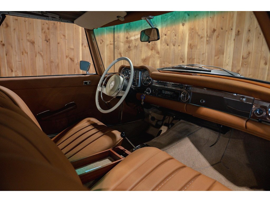 1969 Mercedes-Benz SL Pagode - SL Pagode | New Interior | New Softtop |, foto 12