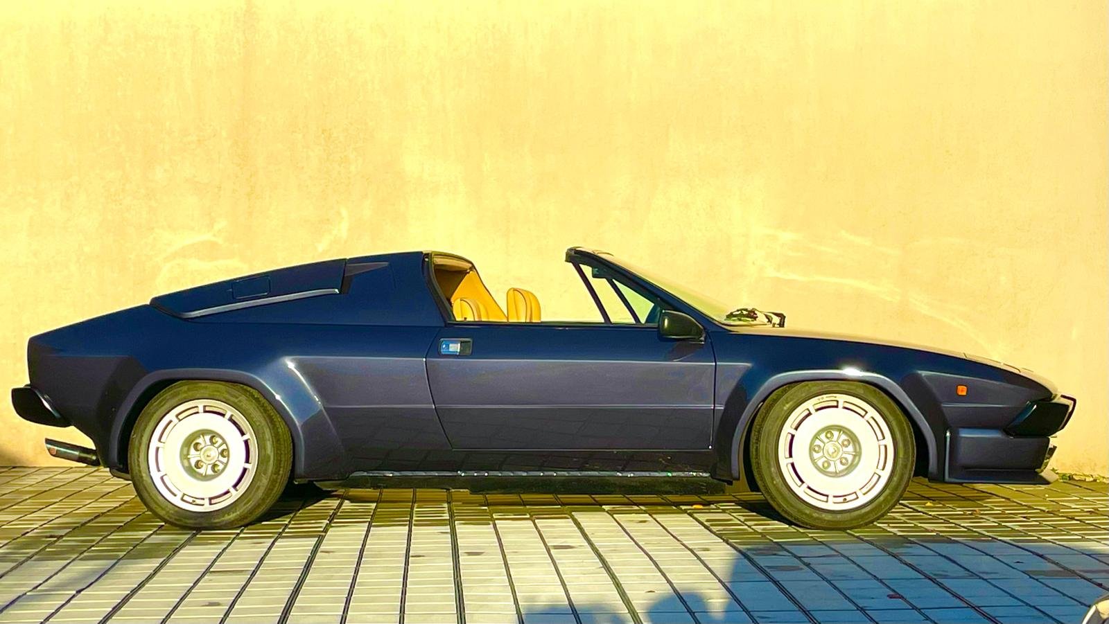 1986 Lamborghini Jalpa - P350 - Acapulco Blue, foto 6