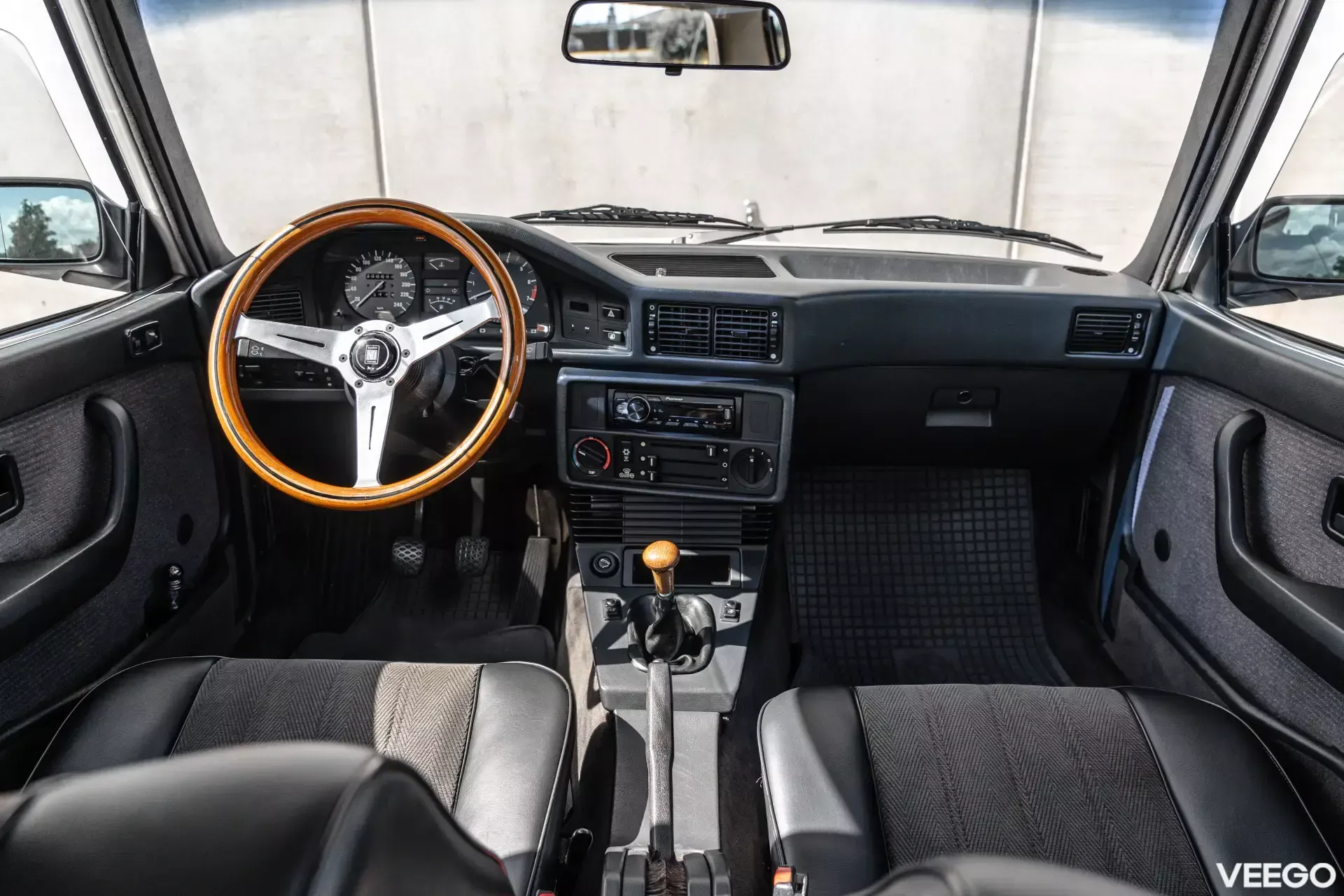 1985 BMW 528, foto 12