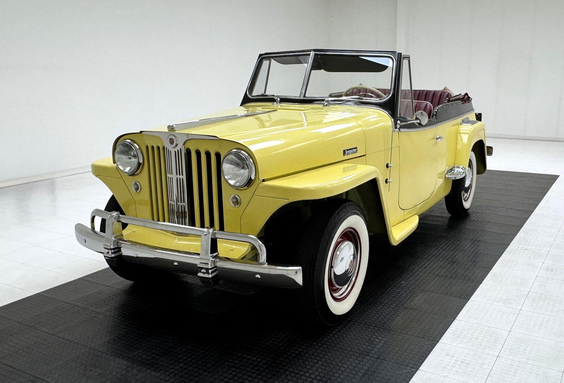 1948 Willys Jeepster, foto 2
