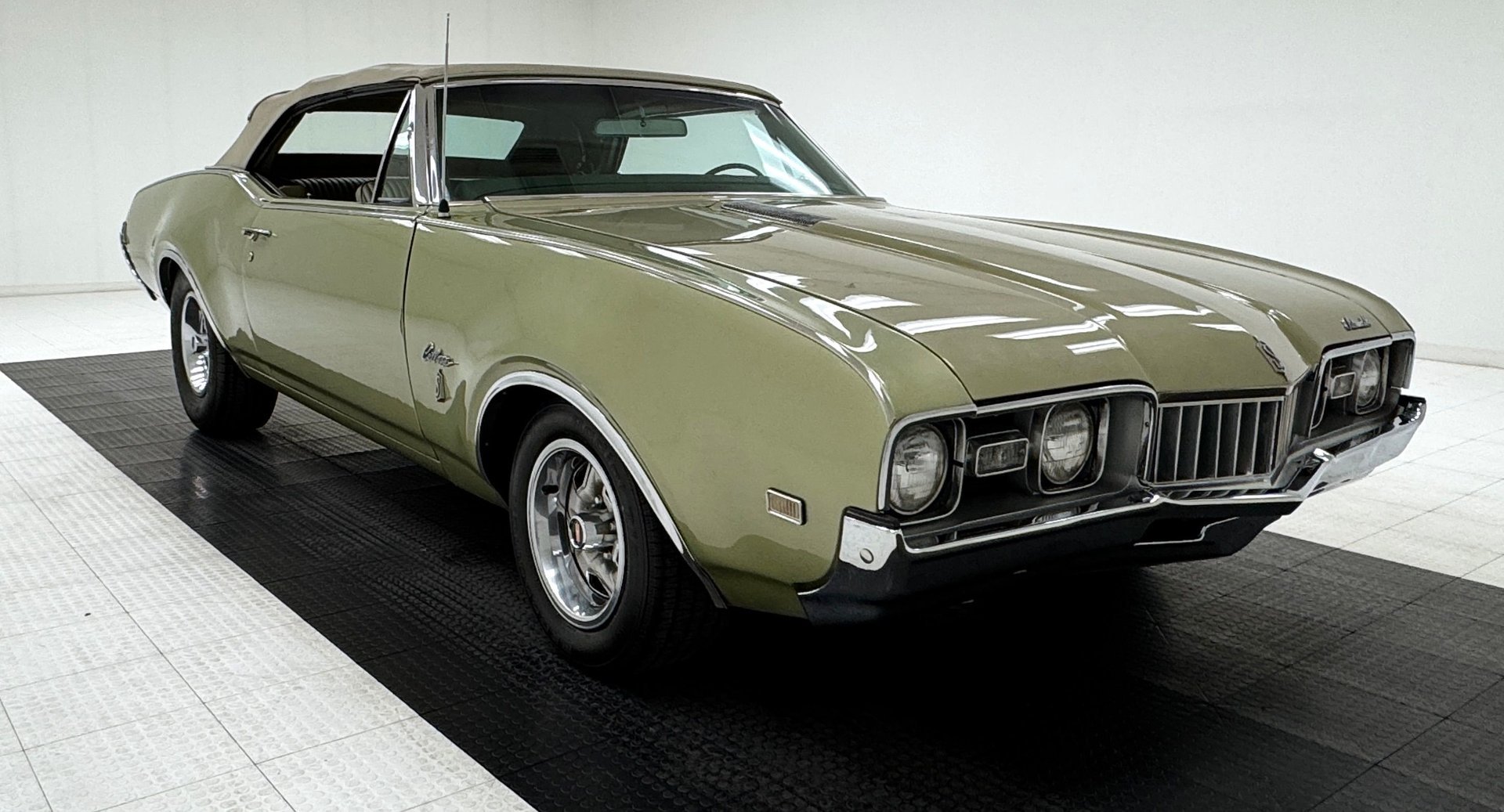 1968 Oldsmobile Cutlass - Convertible, foto 10