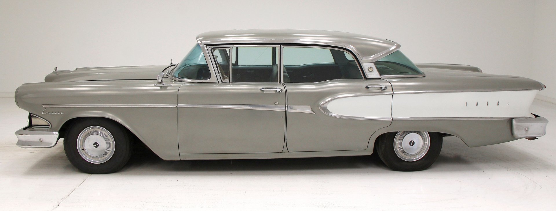 1958 Edsel Corsair - 4 Door Hardtop, foto 2