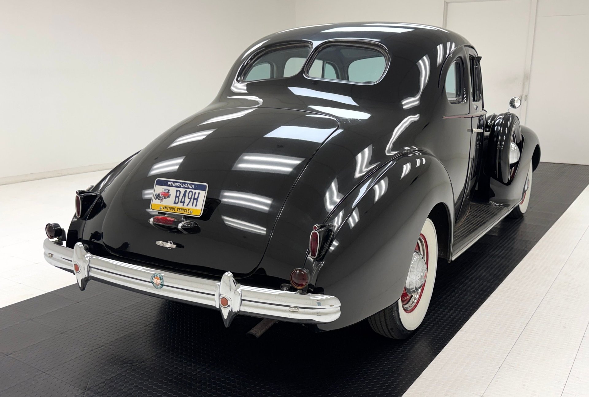 1938 Packard Eight - Business Coupe, foto 4