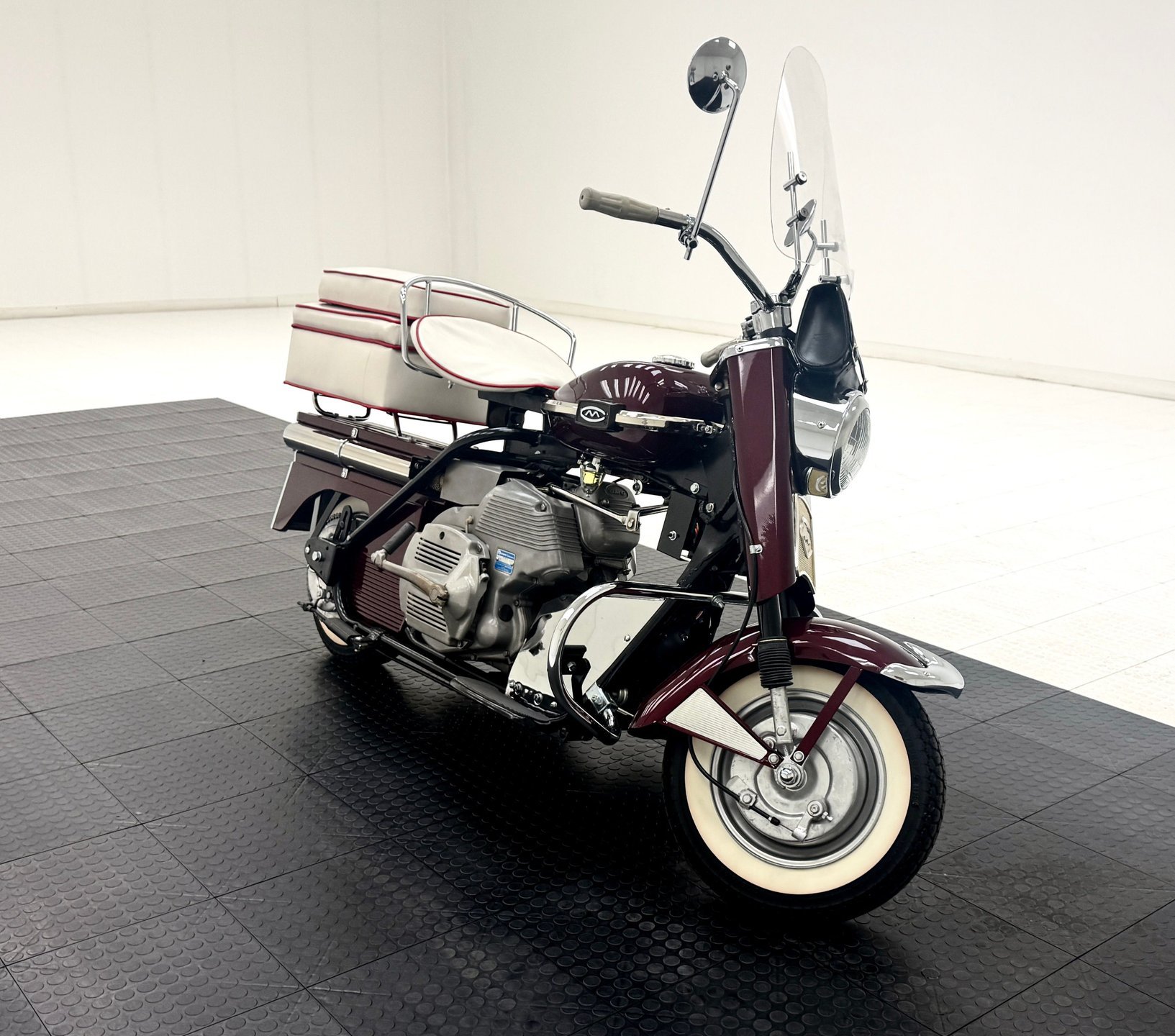1965 Cushman Eagle, foto 6