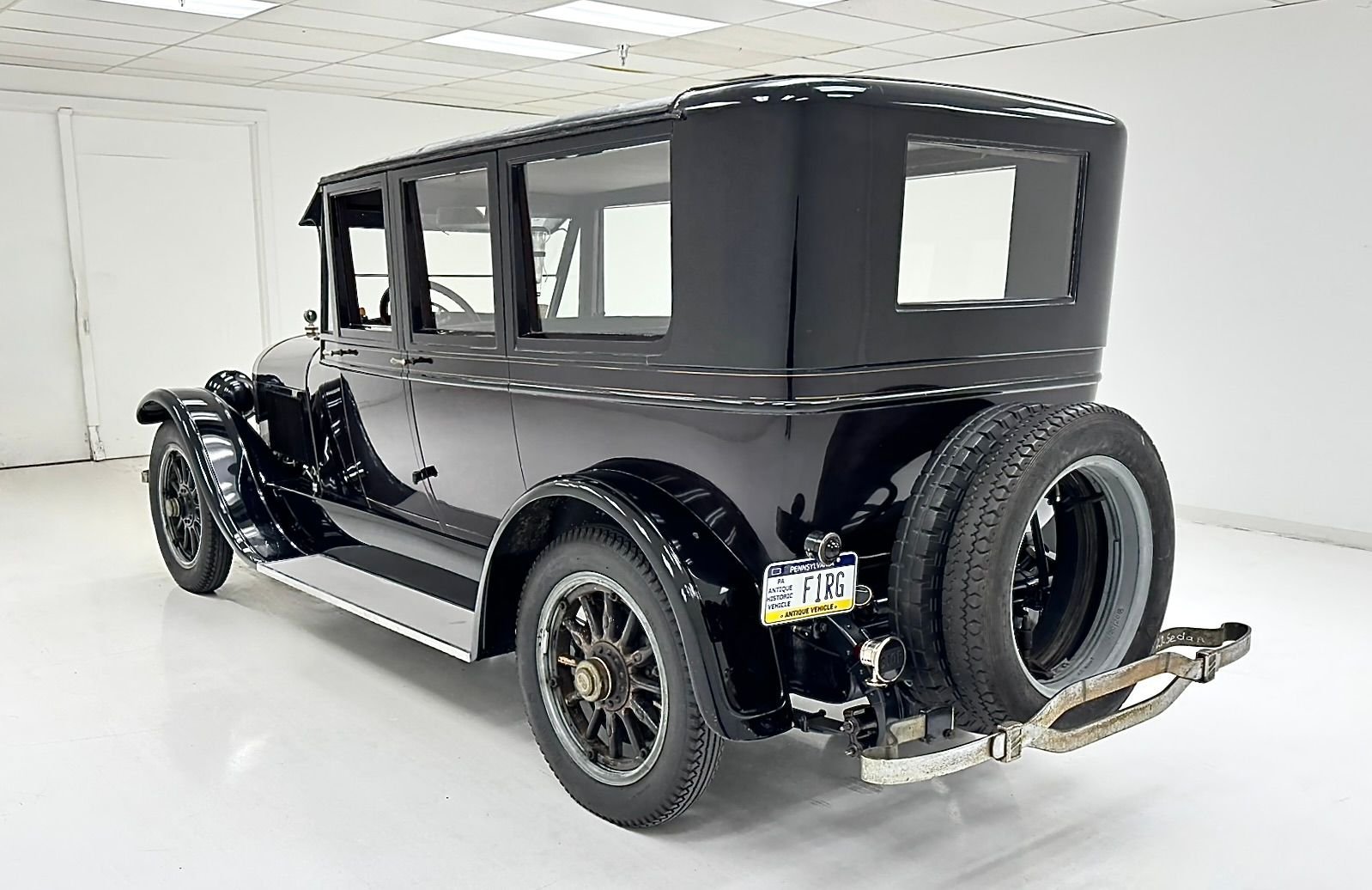 1922 Lincoln Model 117 - Brunn Sedan, foto 3