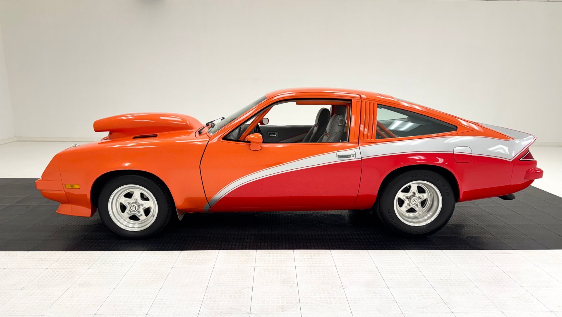 1975 Chevrolet Monza - Hatchback, foto 2