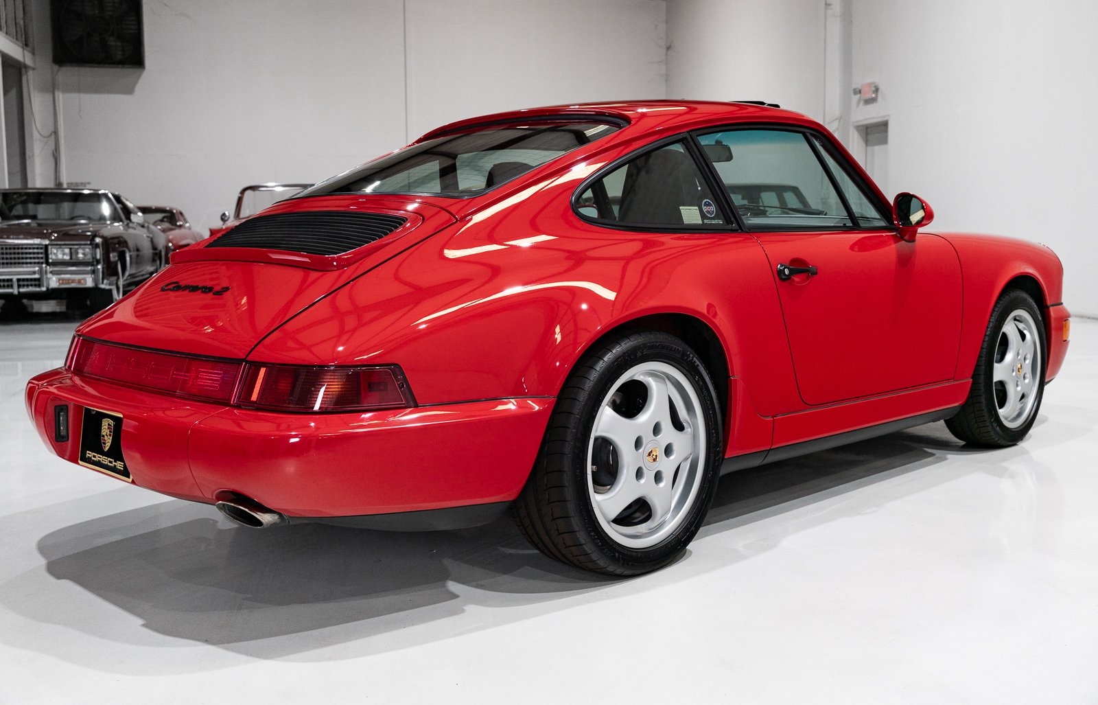 1992 Porsche 911 / 964 Carrera - CARRERA 2 SUNROOF COUPE (FIVE-SPEED MANUAL) FIVE-SPEED MANUAL, foto 7