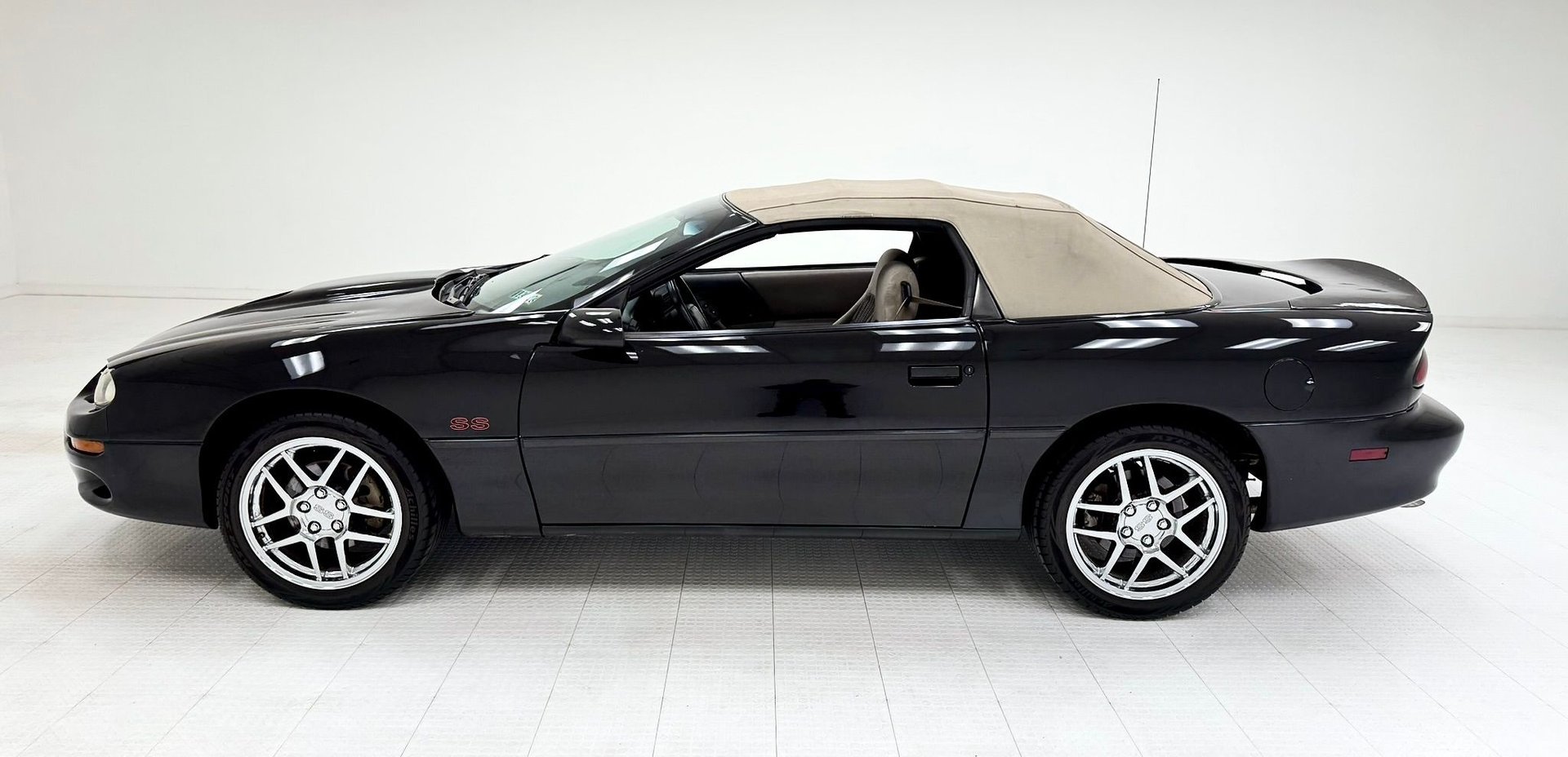 1999 Chevrolet Camaro - SS Convertible, foto 3