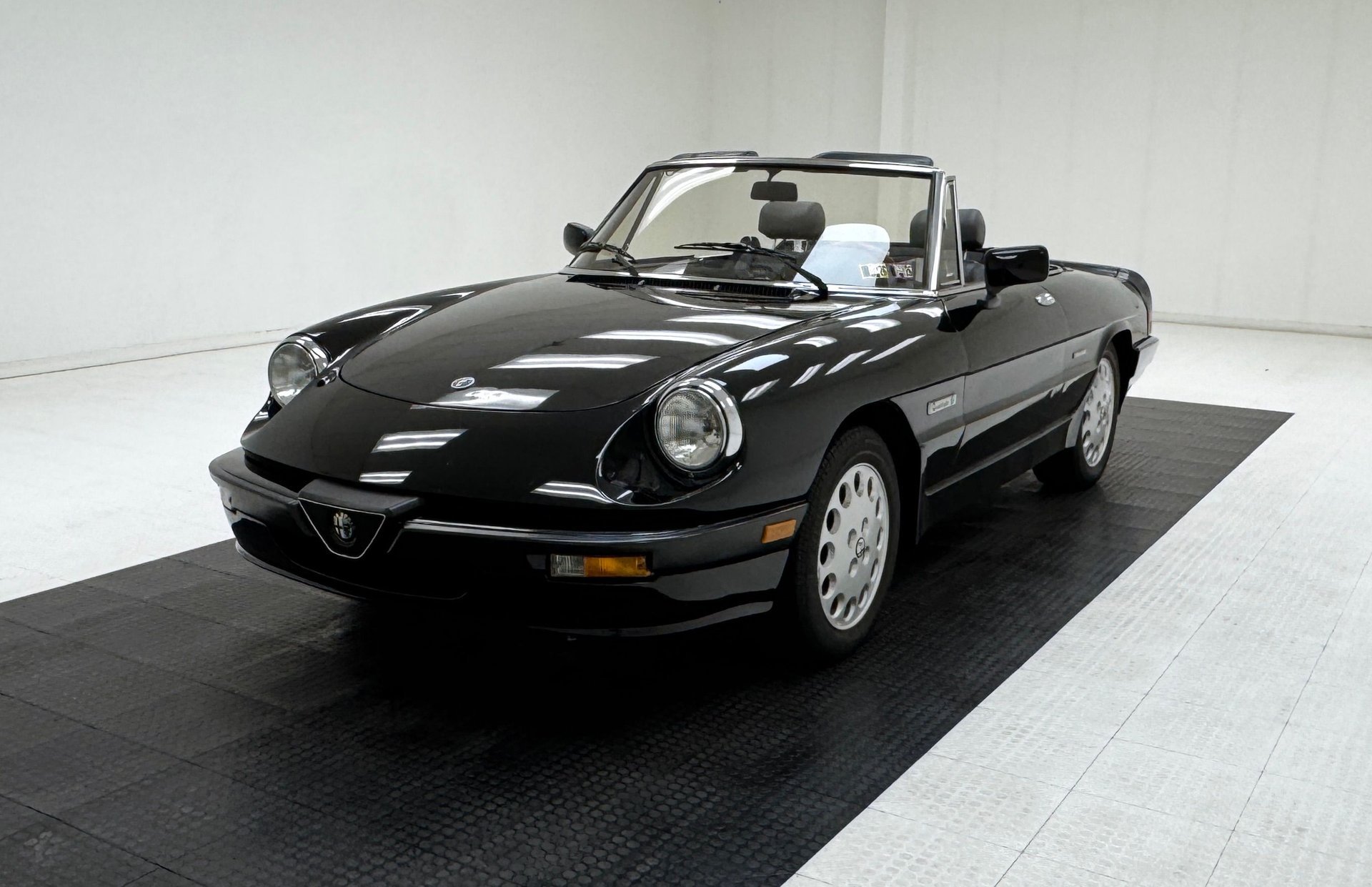 1988 Alfa Romeo Spider - Quadrifoglio, foto 3