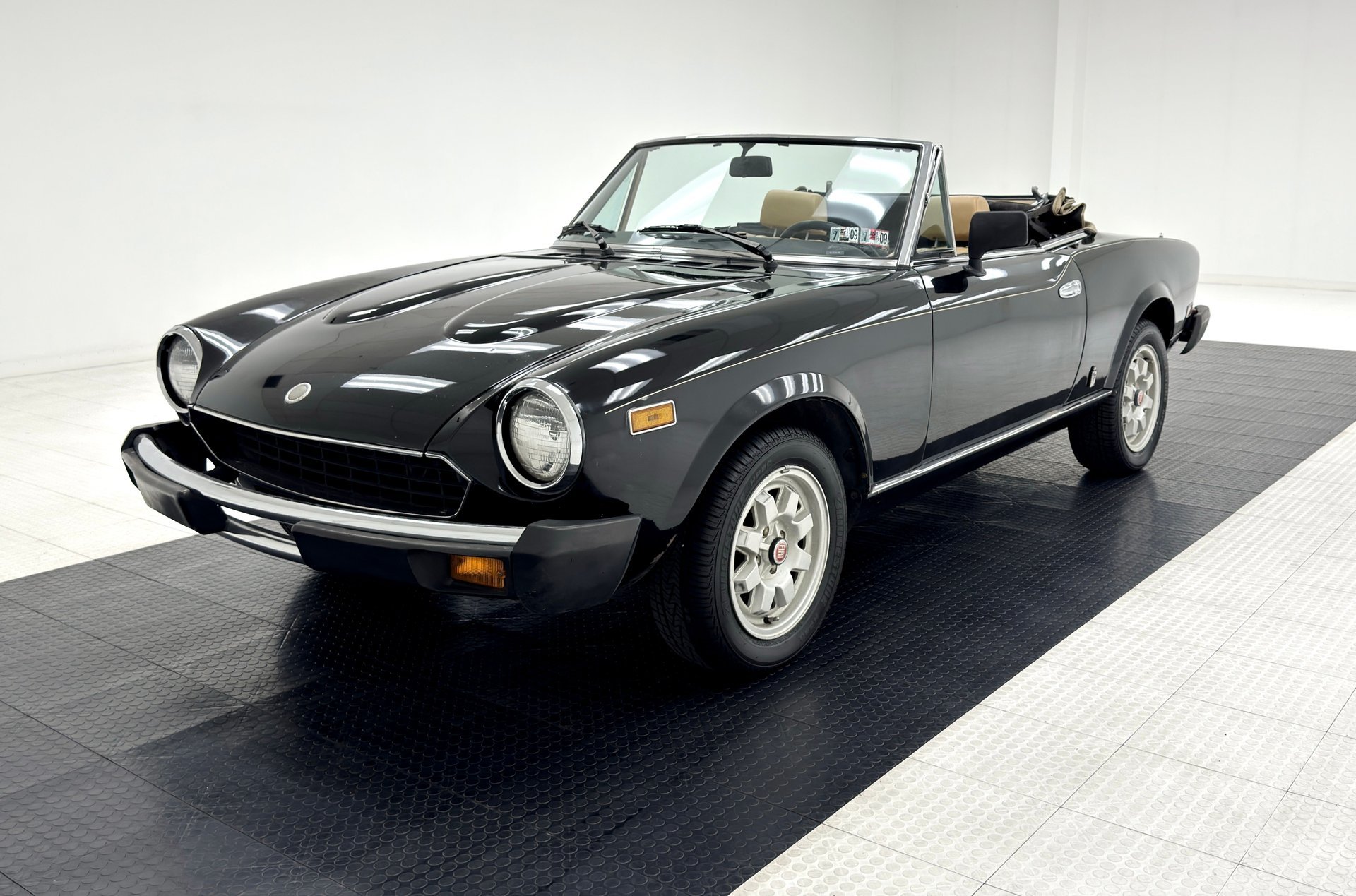 1982 Fiat 2000 - Convertible, foto 2