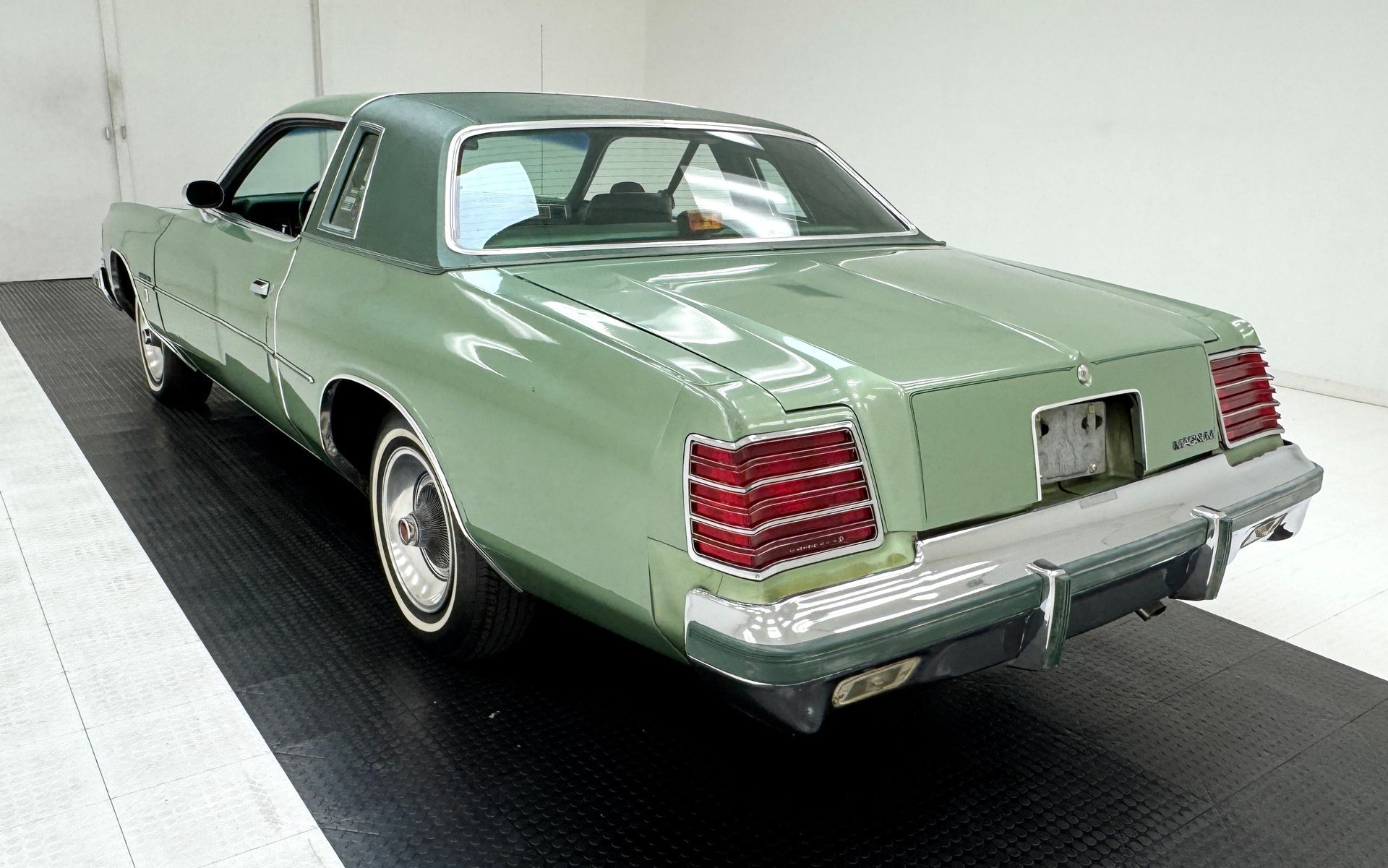 1978 Dodge Magnum - XE 2 Door Hardtop, foto 3