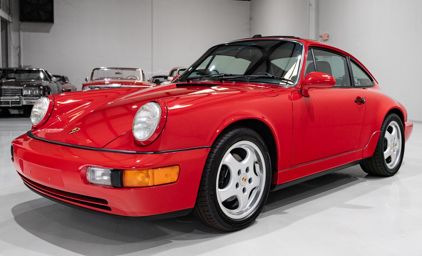 1992 Porsche 911 / 964 Carrera - CARRERA 2 SUNROOF COUPE (FIVE-SPEED MANUAL) FIVE-SPEED MANUAL, foto 3