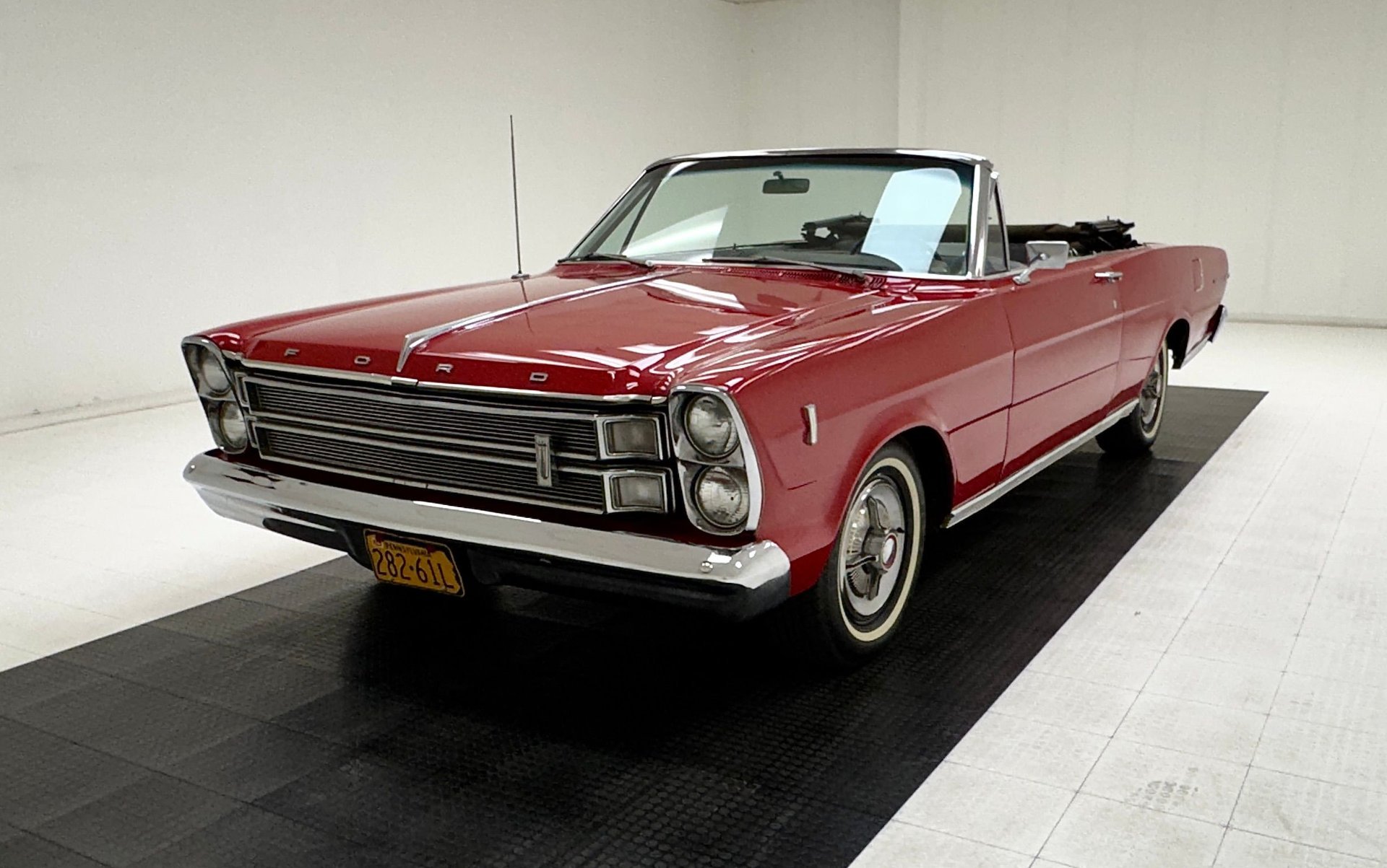 1966 Ford Galaxie - Convertible, foto 2
