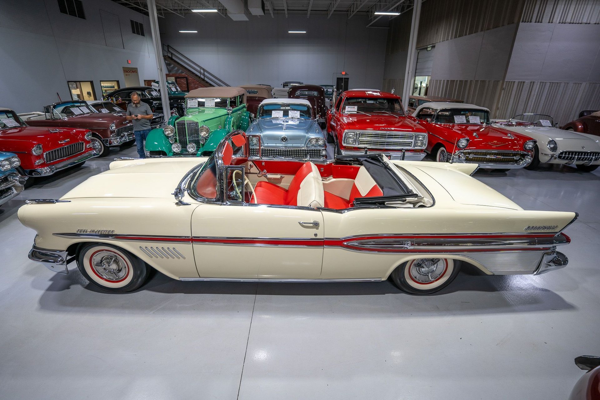 1957 Pontiac Bonneville, foto 12
