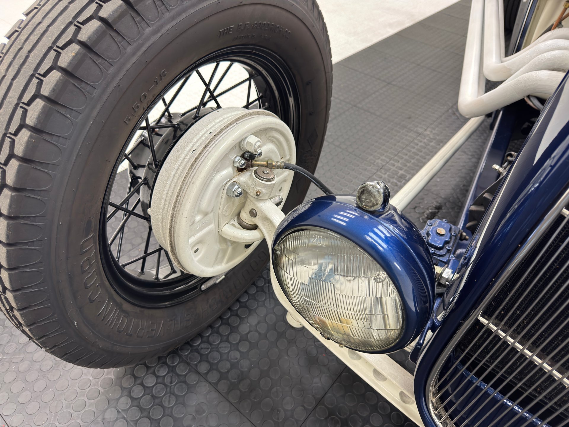 1932 Ford Model B - Roadster, foto 10