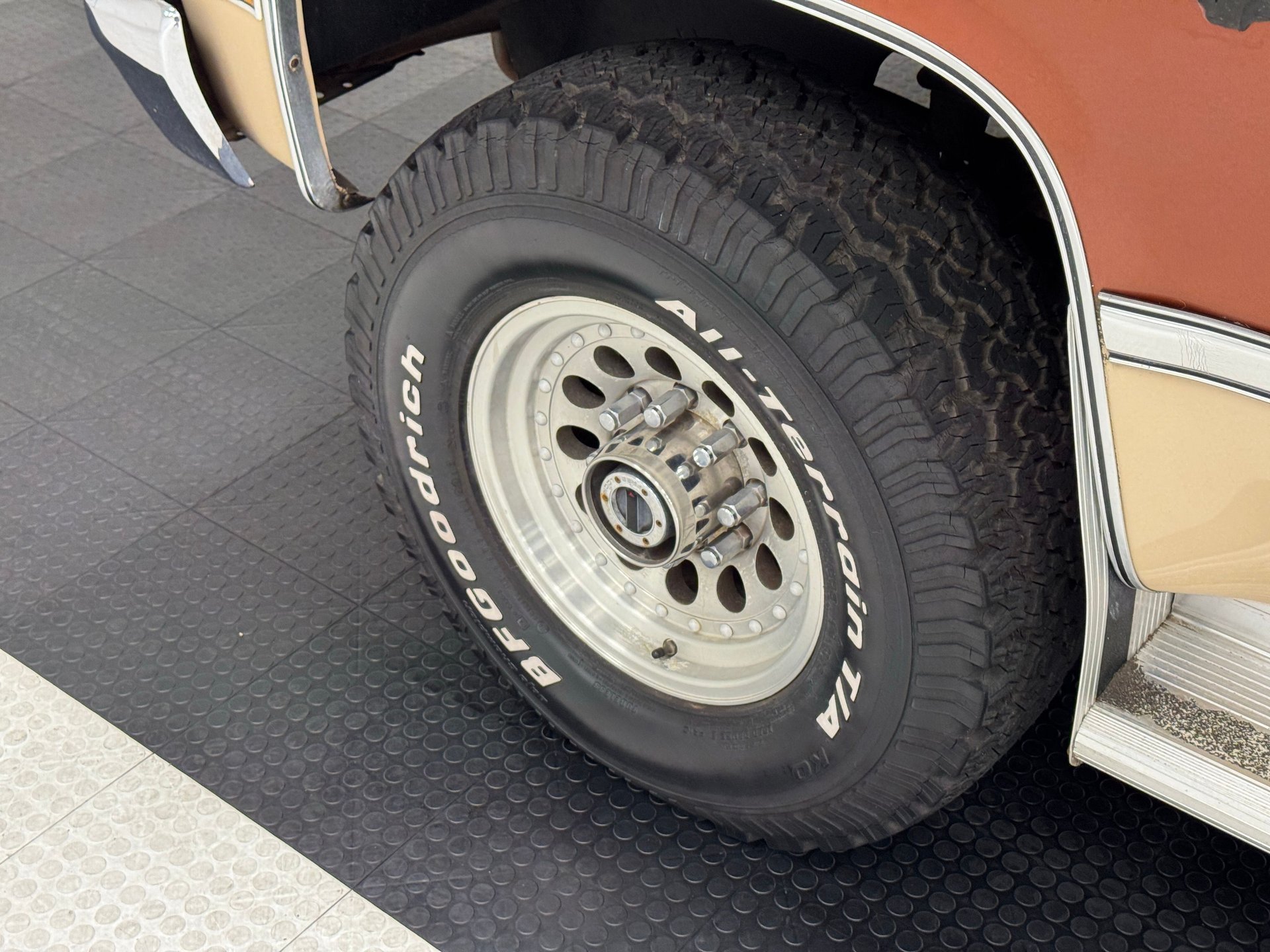 1986 GMC Sierra - 4x4 Long Bed Pickup, foto 11