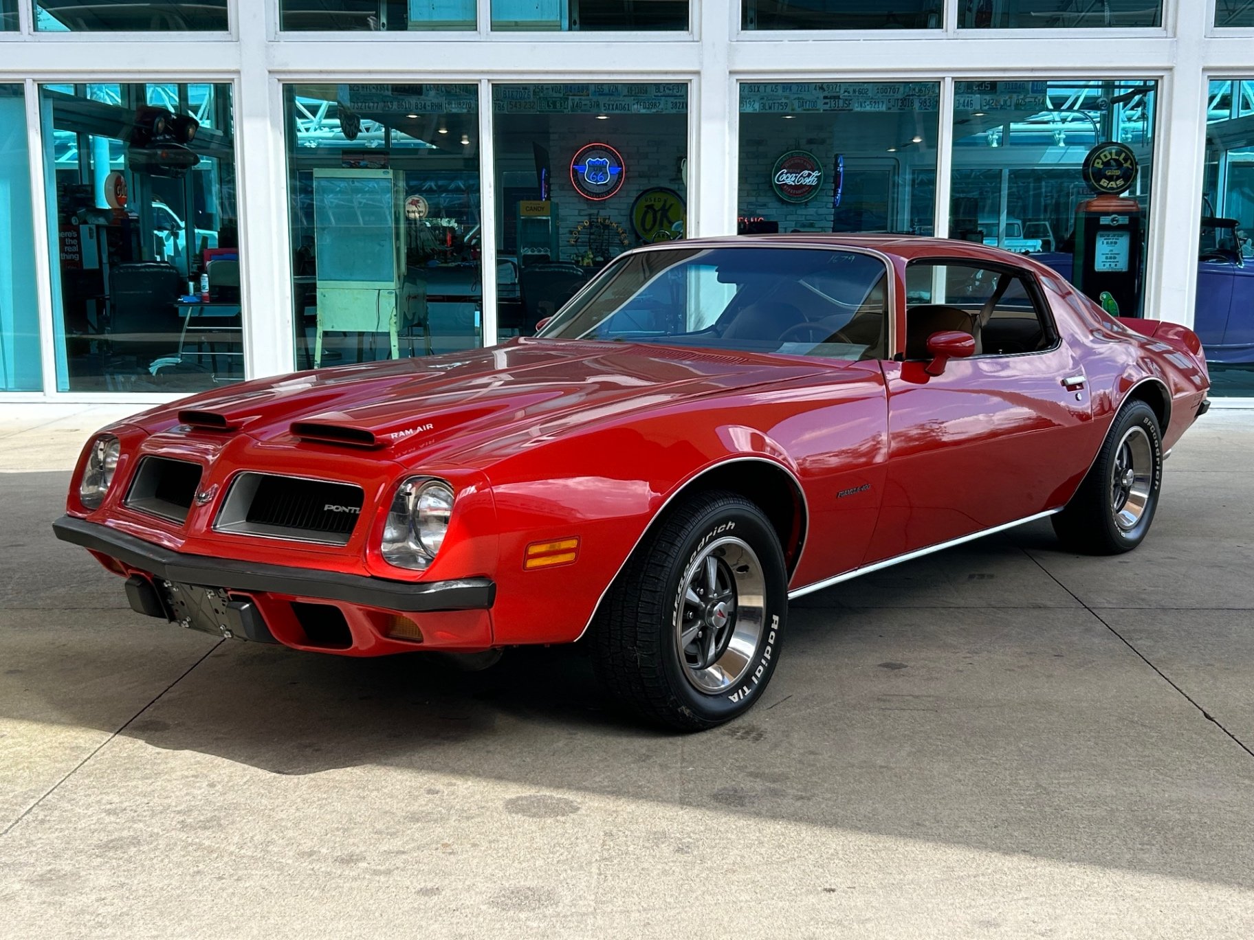 1974 Pontiac Firebird, foto 1