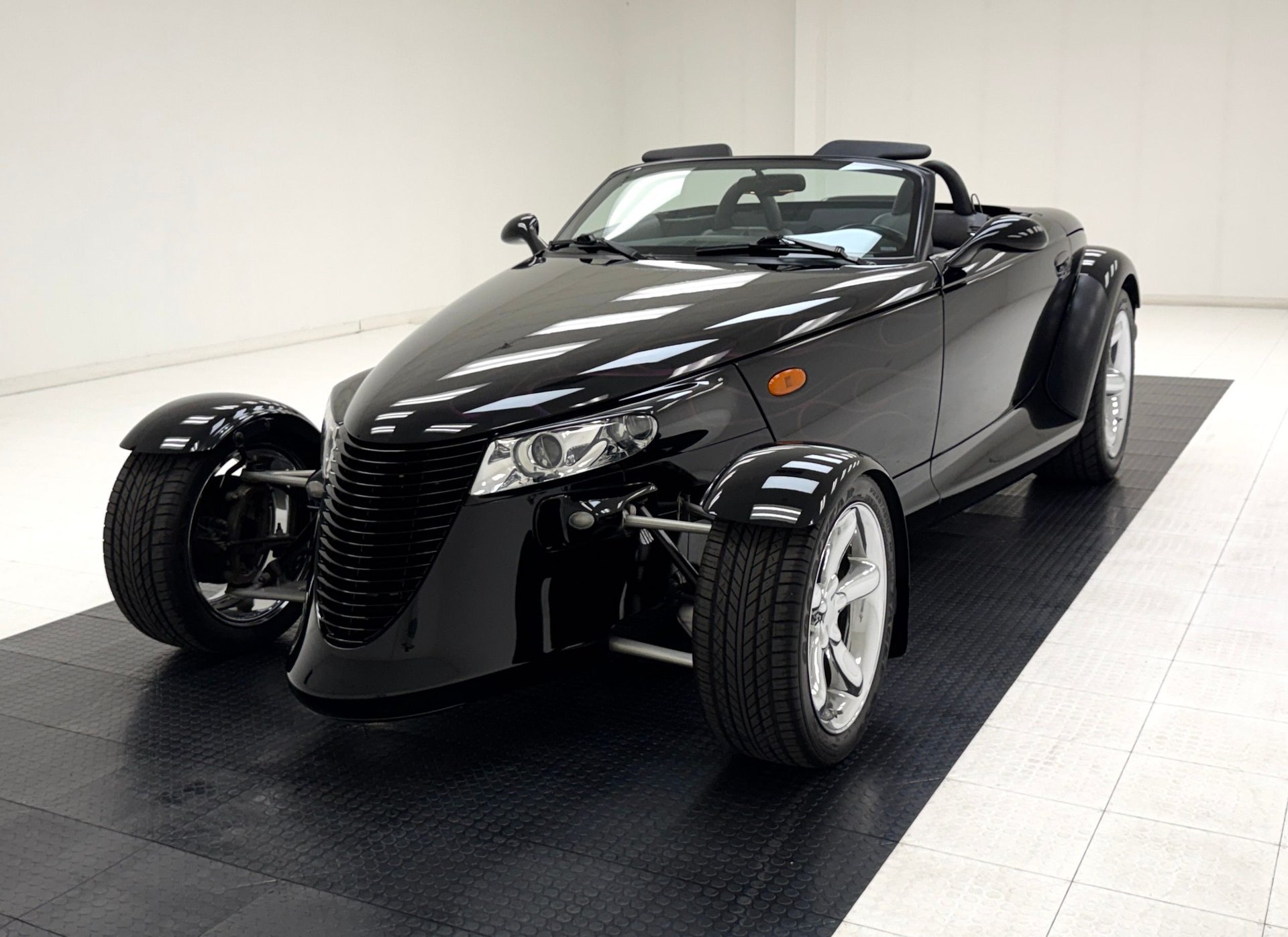 1999 Plymouth Prowler - Convertible, foto 2