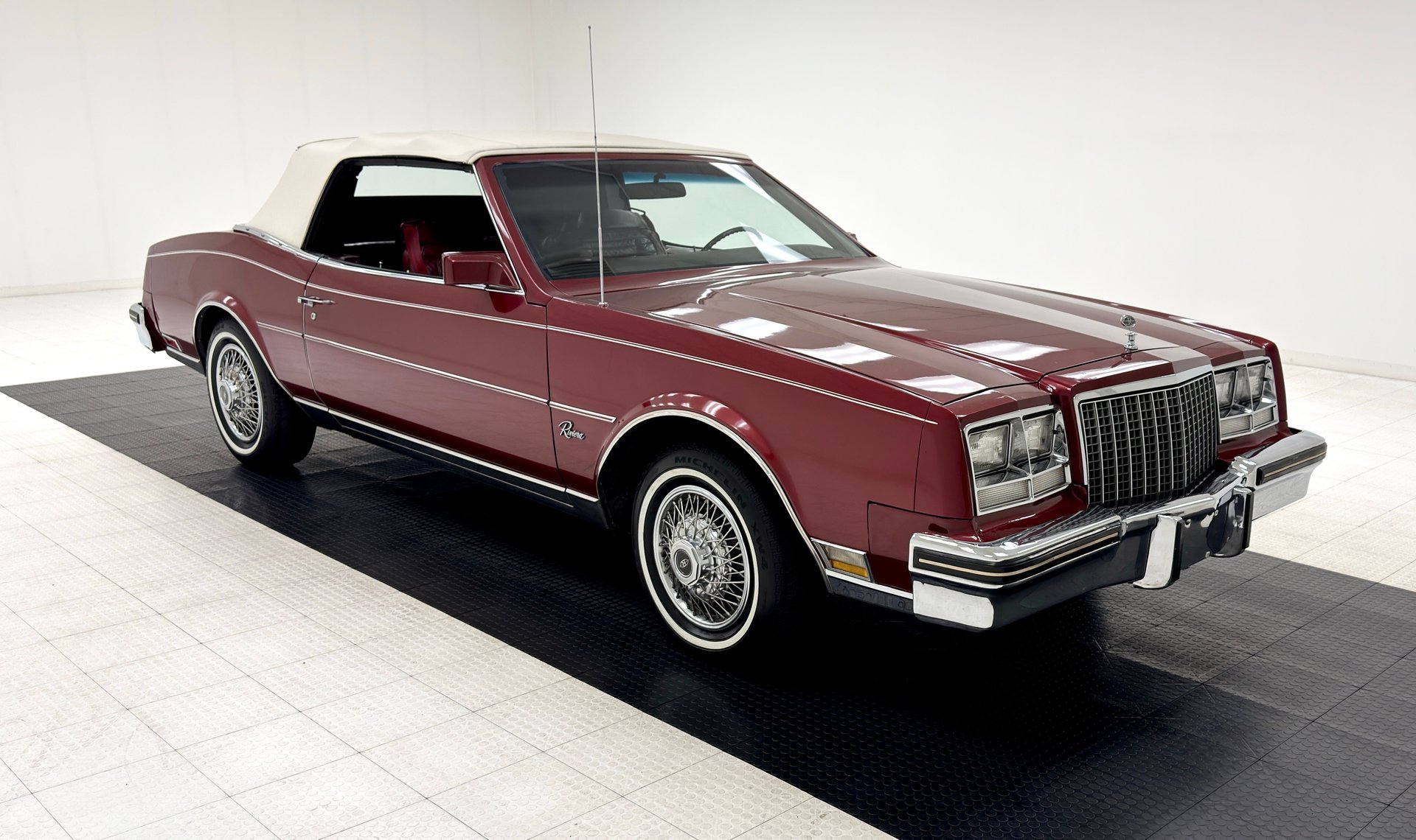 1982 Buick Riviera - Convertible, foto 10