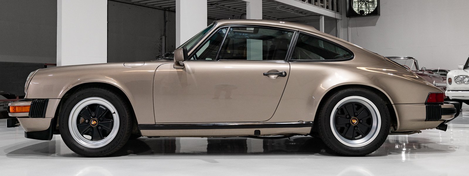 1981 Porsche 911 "G" - SC 3.0 SUNROOF COUPE (ONLY 22,128 MILES) ONLY 22,128 MILES, foto 10
