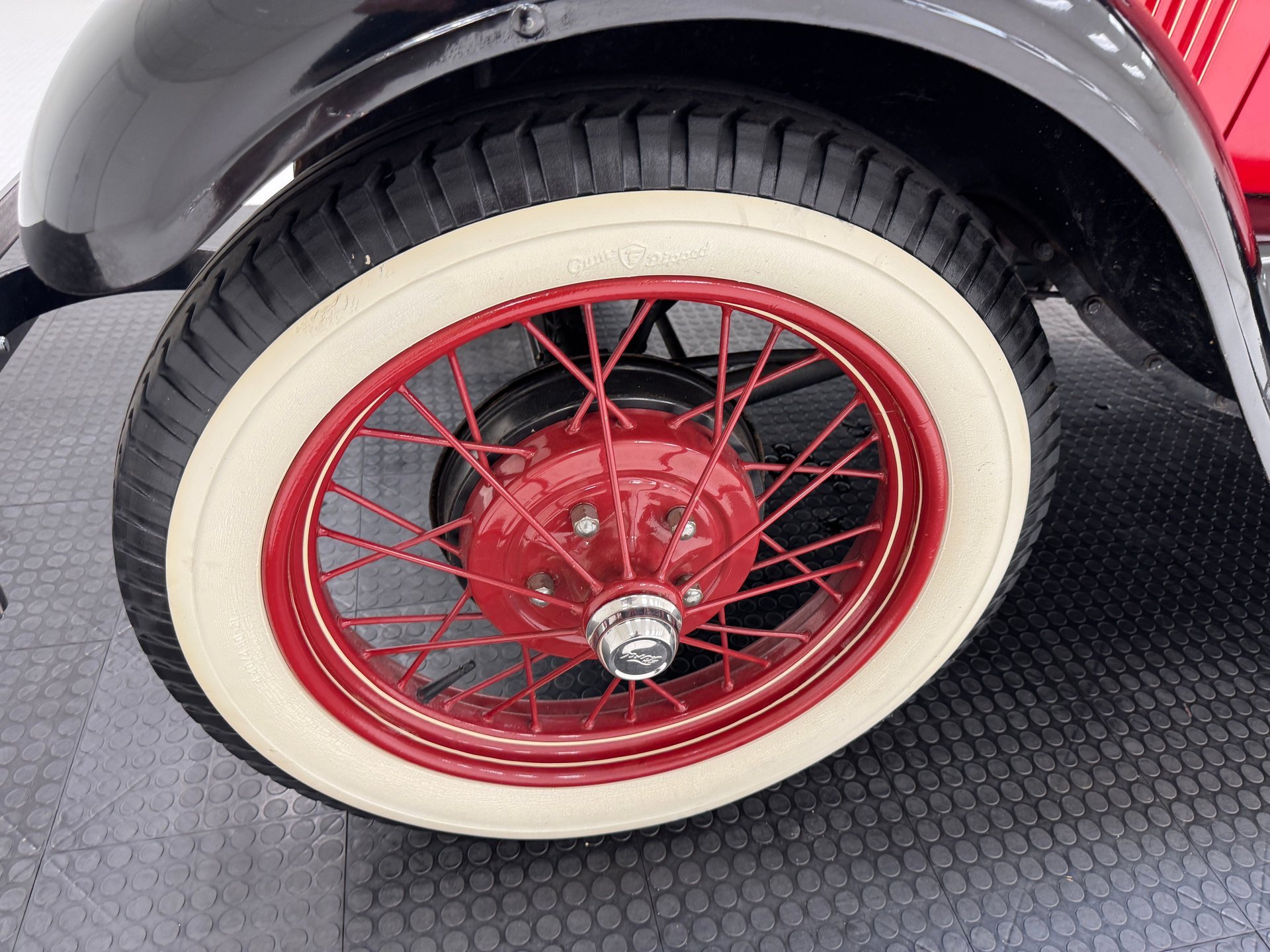 1929 Ford Model A - Tudor Sedan, foto 12