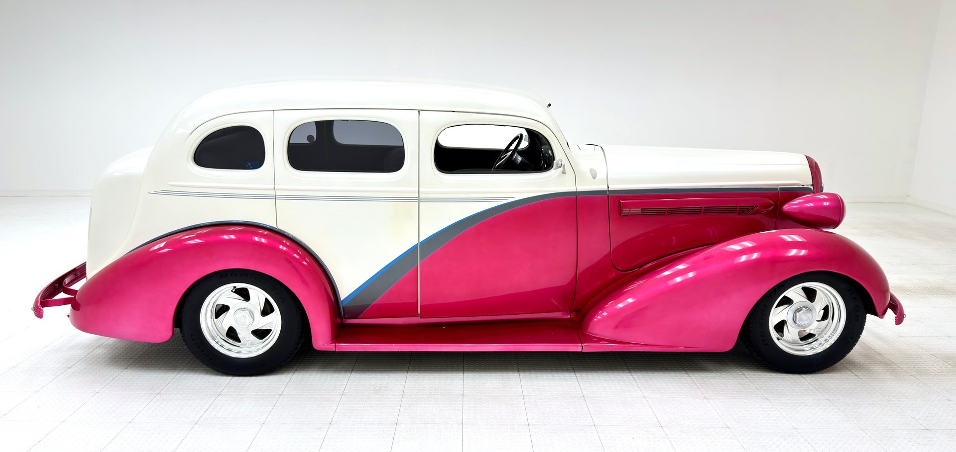 1936 Buick Series 40 - Special 4 Door Sedan, foto 6