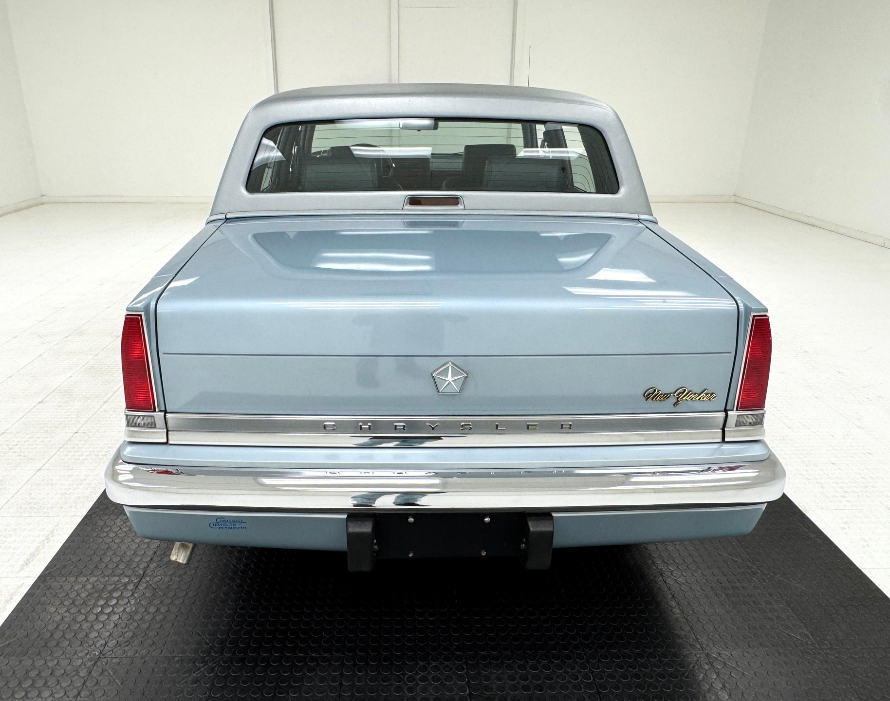 1988 Chrysler New Yorker - Mark Cross Landau Sedan, foto 4