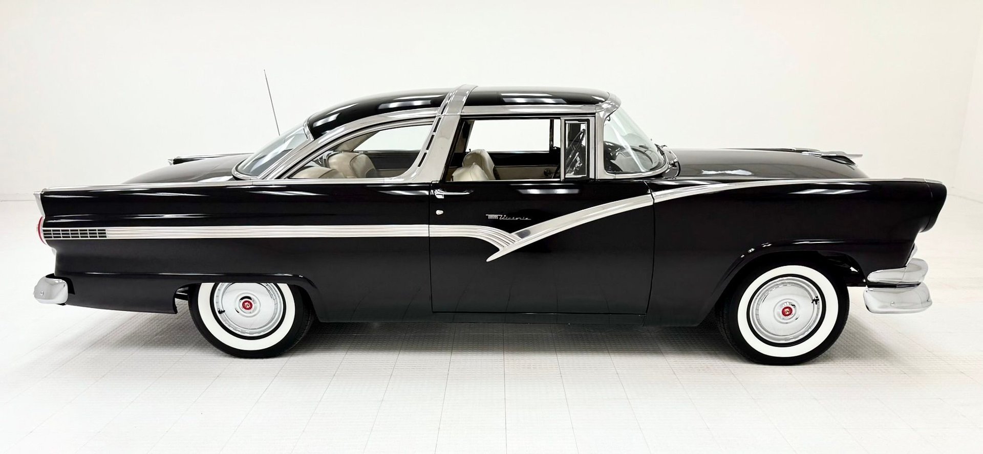 1956 Ford Fairlane - Crown Victoria 2 Door Hardtop, foto 6