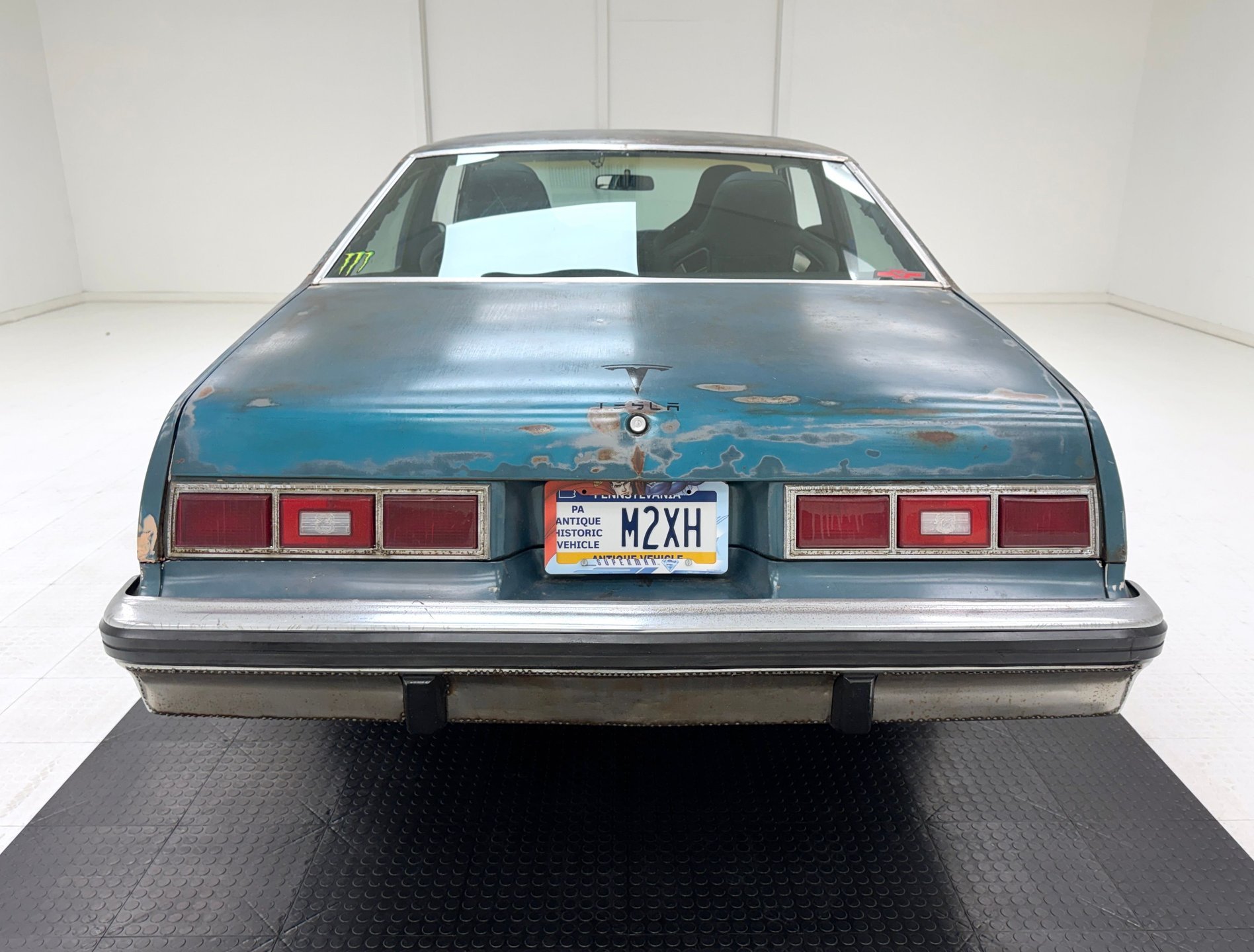1977 Chevrolet Nova - Concours 2 Door Sedan, foto 4