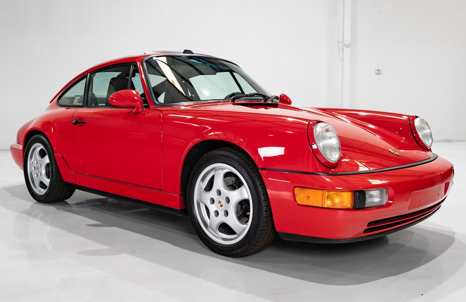 1992 Porsche 911 / 964 Carrera - CARRERA 2 SUNROOF COUPE (FIVE-SPEED MANUAL) FIVE-SPEED MANUAL, foto 5