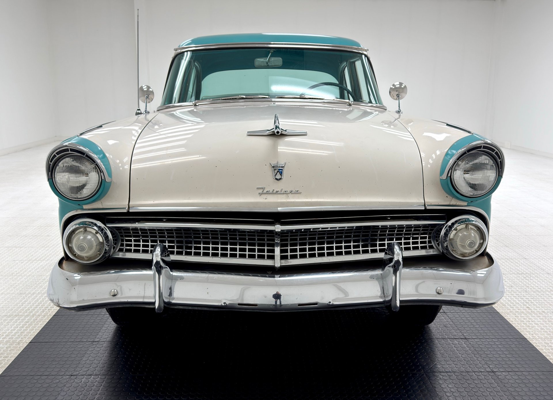 1955 Ford Fairlane - Town Sedan, foto 8