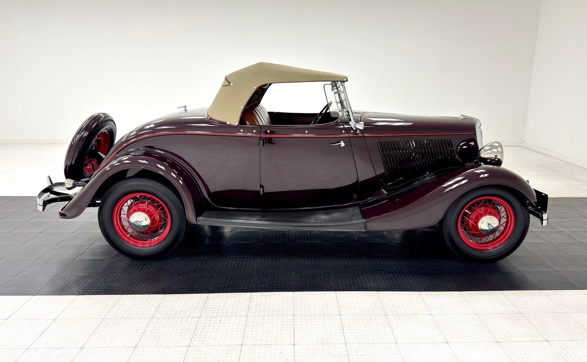 1934 Ford Deluxe - Deluxe Roadster, foto 9