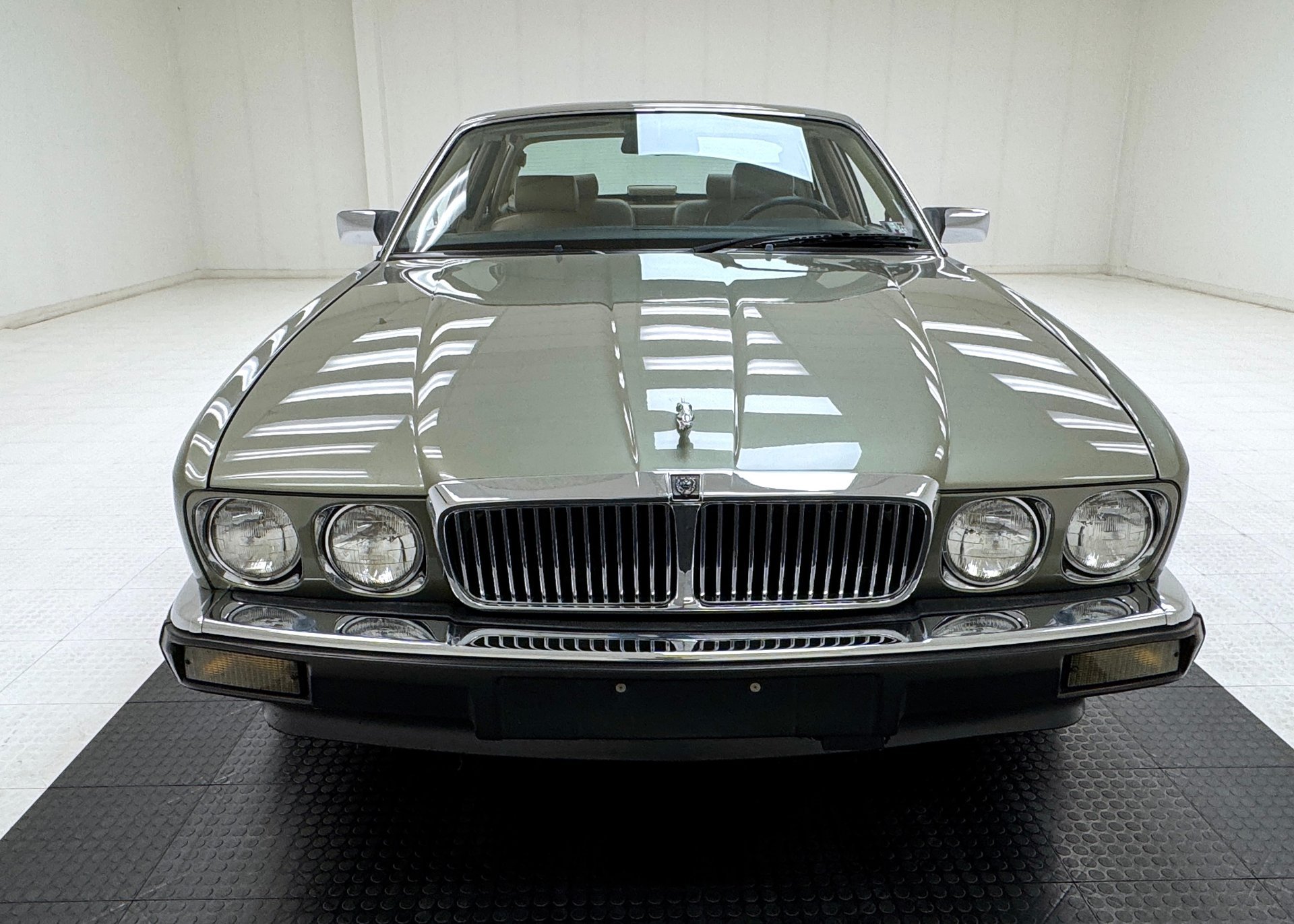 1989 Jaguar XJ40 - Vanden Plas 4 Door Saloon, foto 8