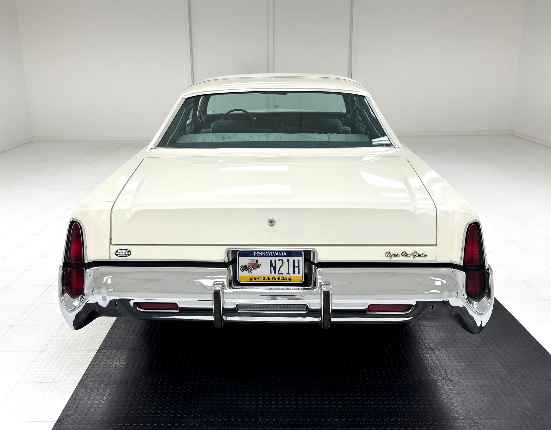 1976 Chrysler New Yorker - Brougham Hardtop, foto 4