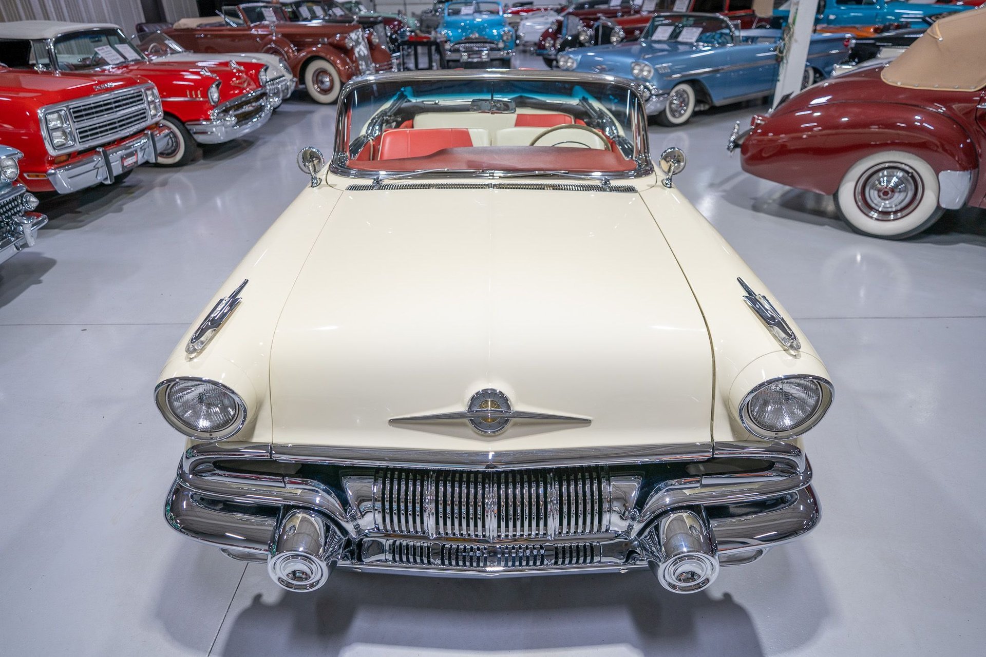 1957 Pontiac Bonneville, foto 6