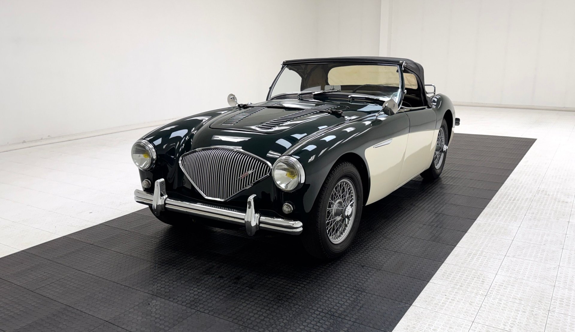 1956 Austin-Healey 100 - BN2 Roadster, foto 1