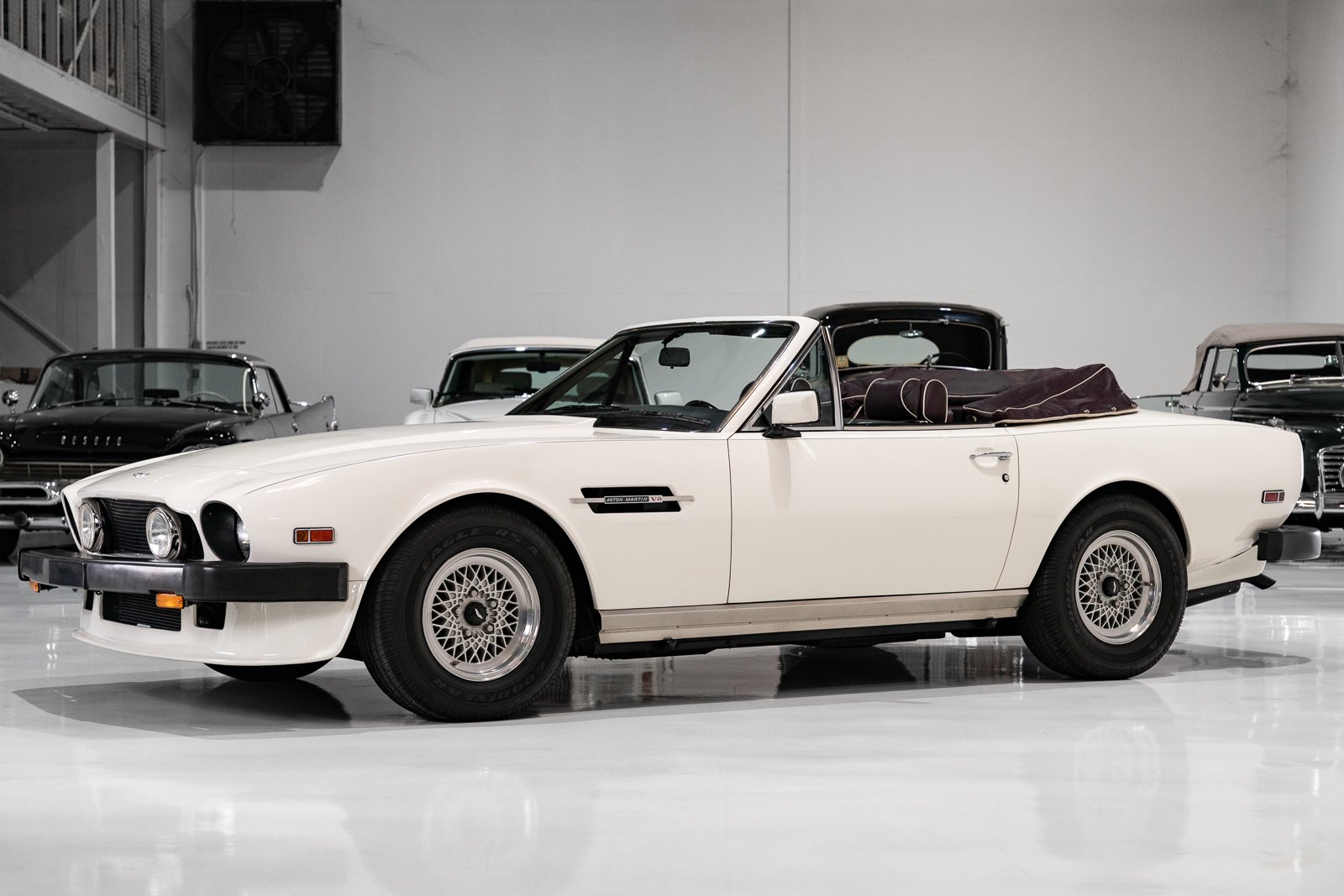1988 Aston Martin V8 - VOLANTE Volante (Convertible), foto 2