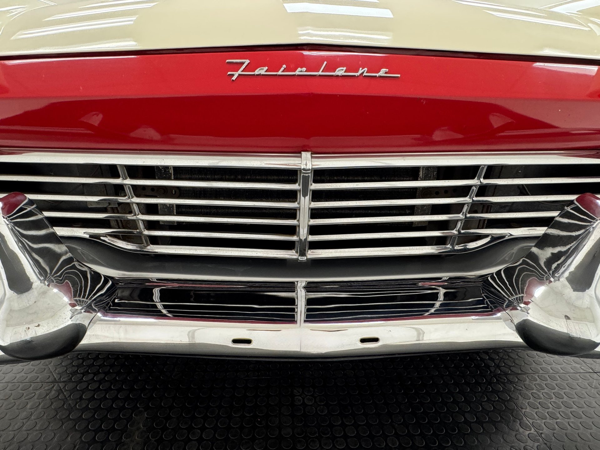 1957 Ford Fairlane - Skyliner, foto 11