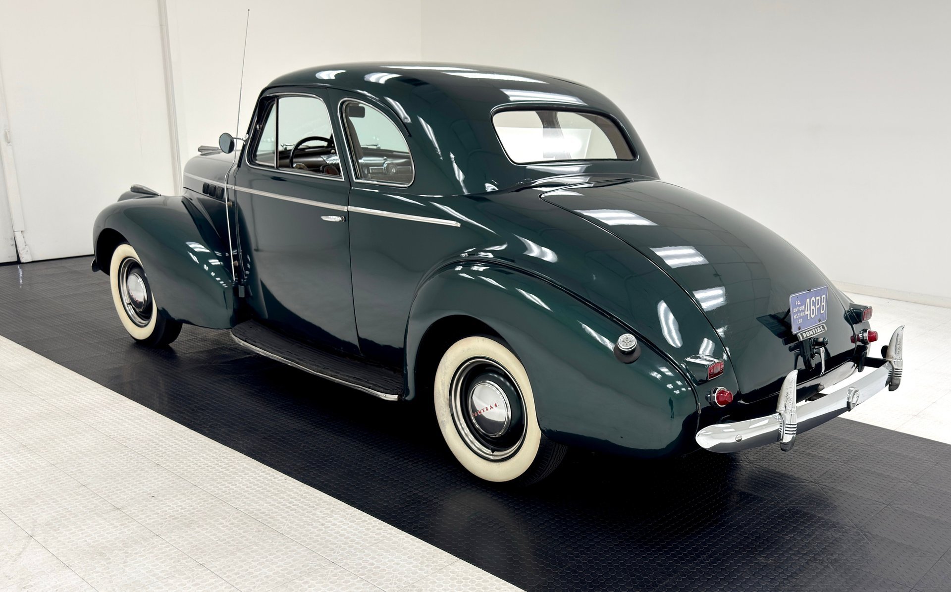 1940 Pontiac Deluxe Six - Series 26 Sport Coupe, foto 3