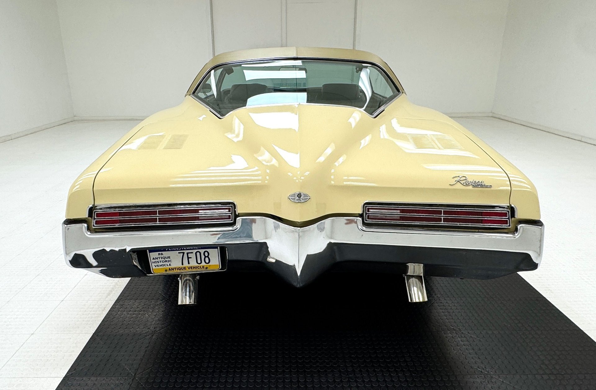 1971 Buick Riviera - Hardtop, foto 4