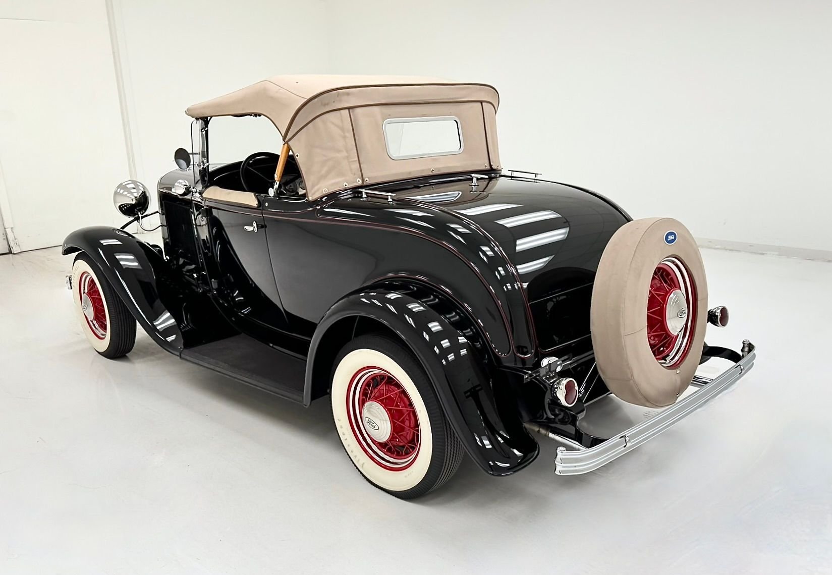 1932 Ford Model B - Roadster, foto 3