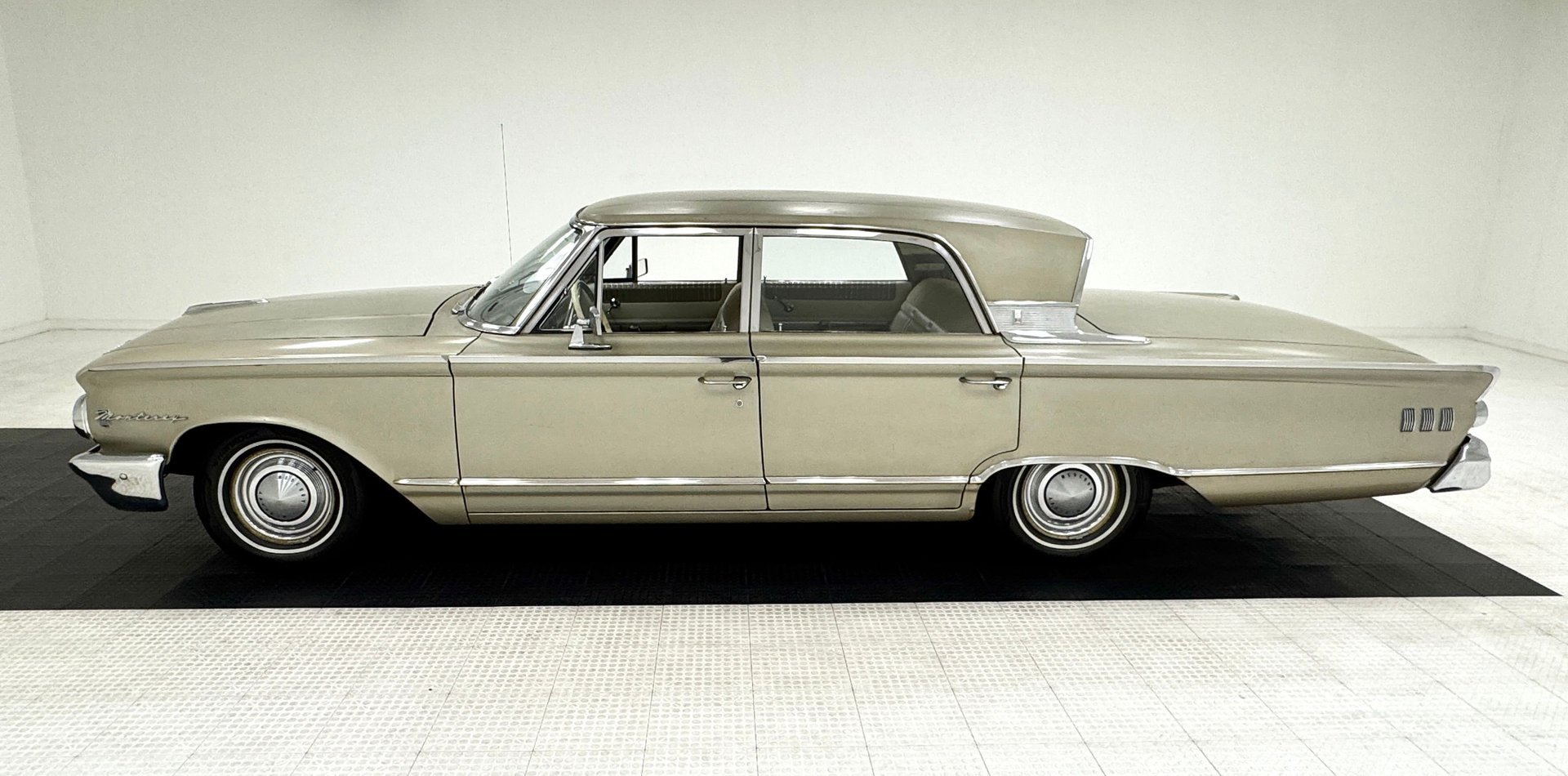 1963 Mercury Monterey - Custom Sedan, foto 2