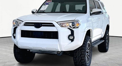 2022 Toyota 4Runner - SR5 4x4 4dr SUV
