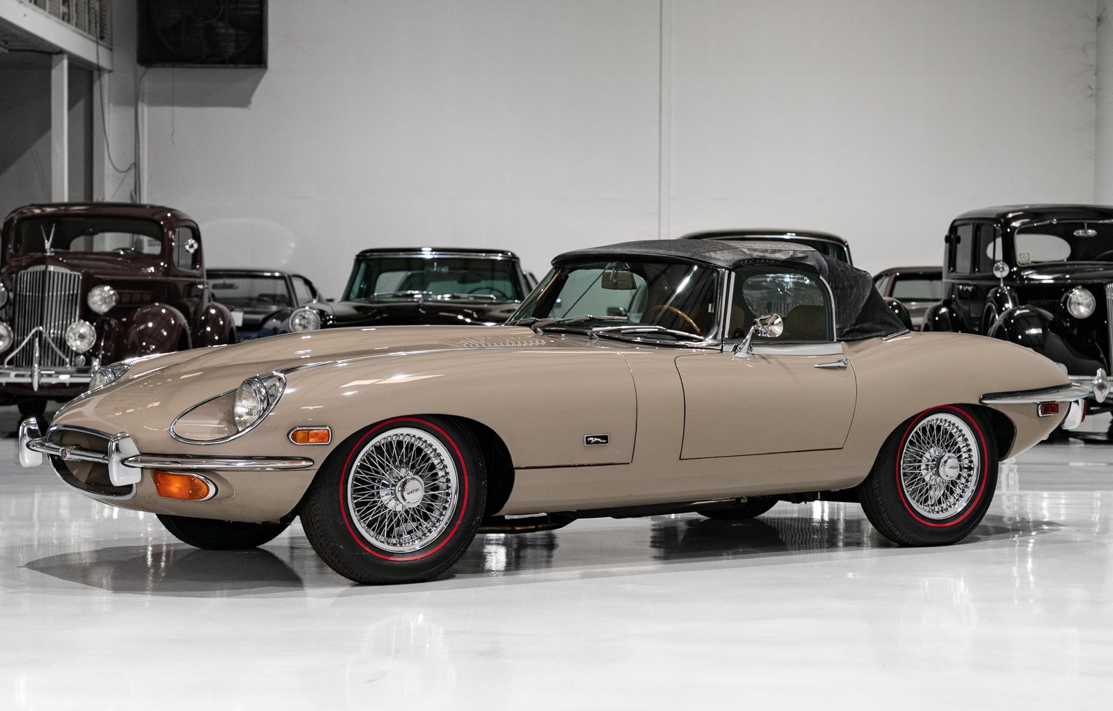 1971 Jaguar E-Type SIII - SERIES II 4.2 ‘OTS’ ROADSTER (ONE OWNER FROM NEW) ONE OWNER FROM NEW, foto 3