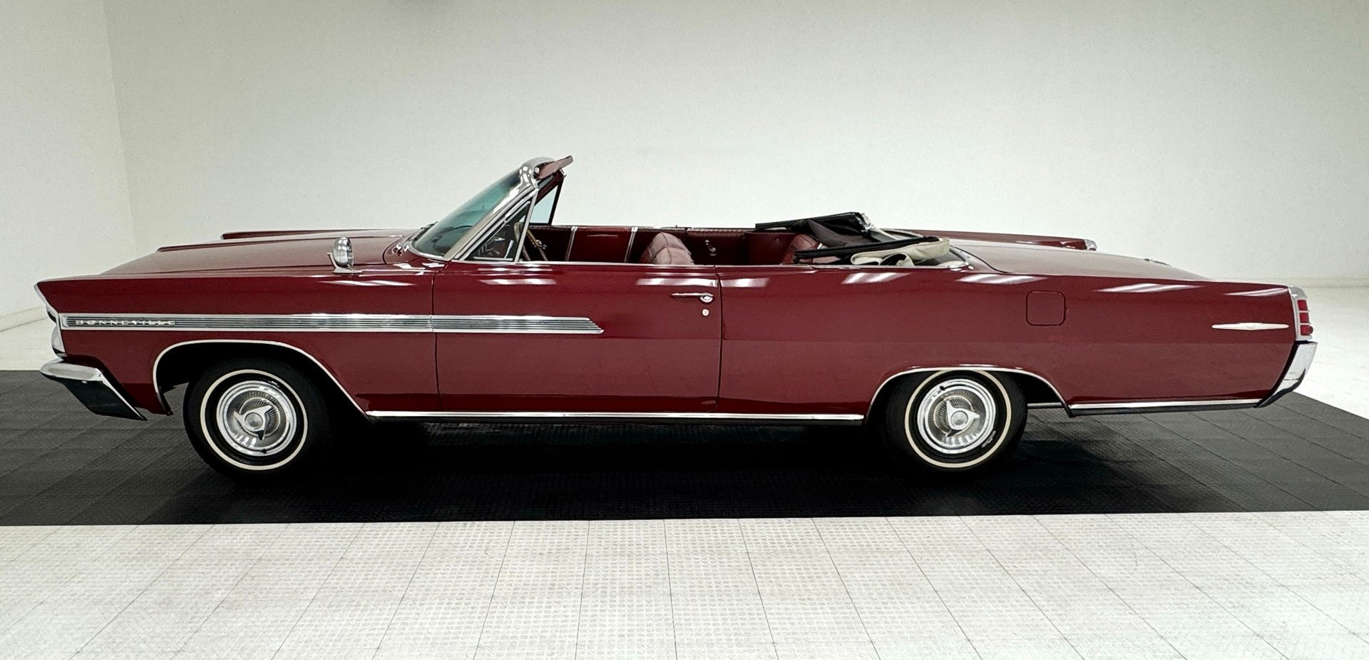 1963 Pontiac Bonneville - Convertible, foto 4