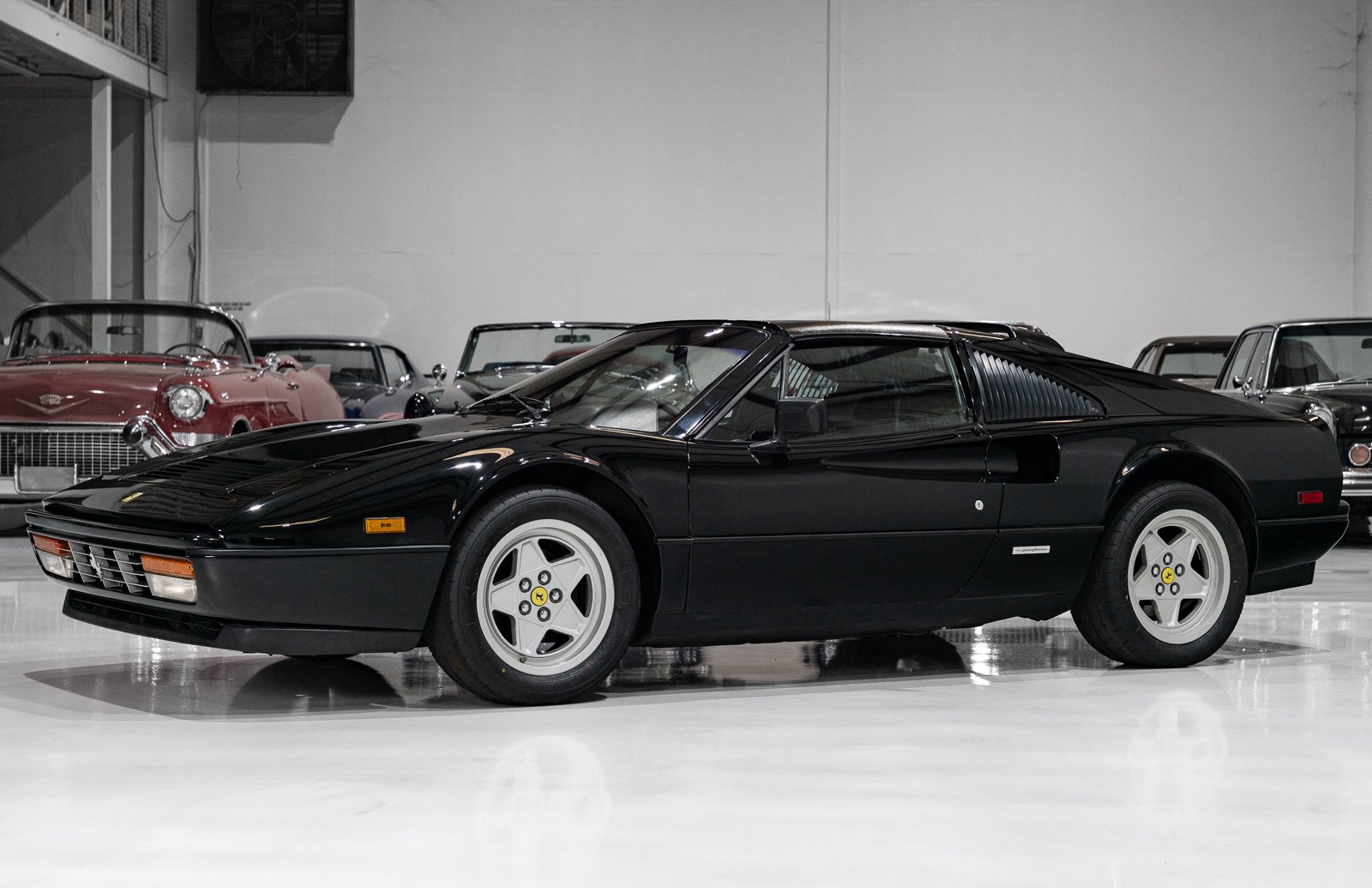 1986 Ferrari 328 - TARGA (ONLY 18,239 MILES) ONLY 18,239 MILES, foto 3
