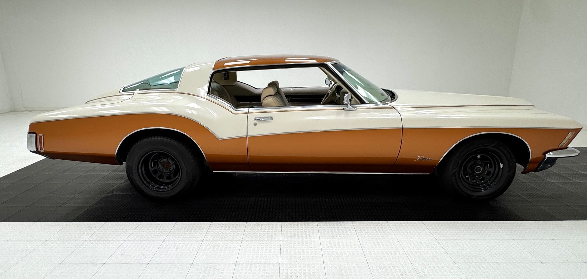 1972 Buick Riviera - Hardtop, foto 6