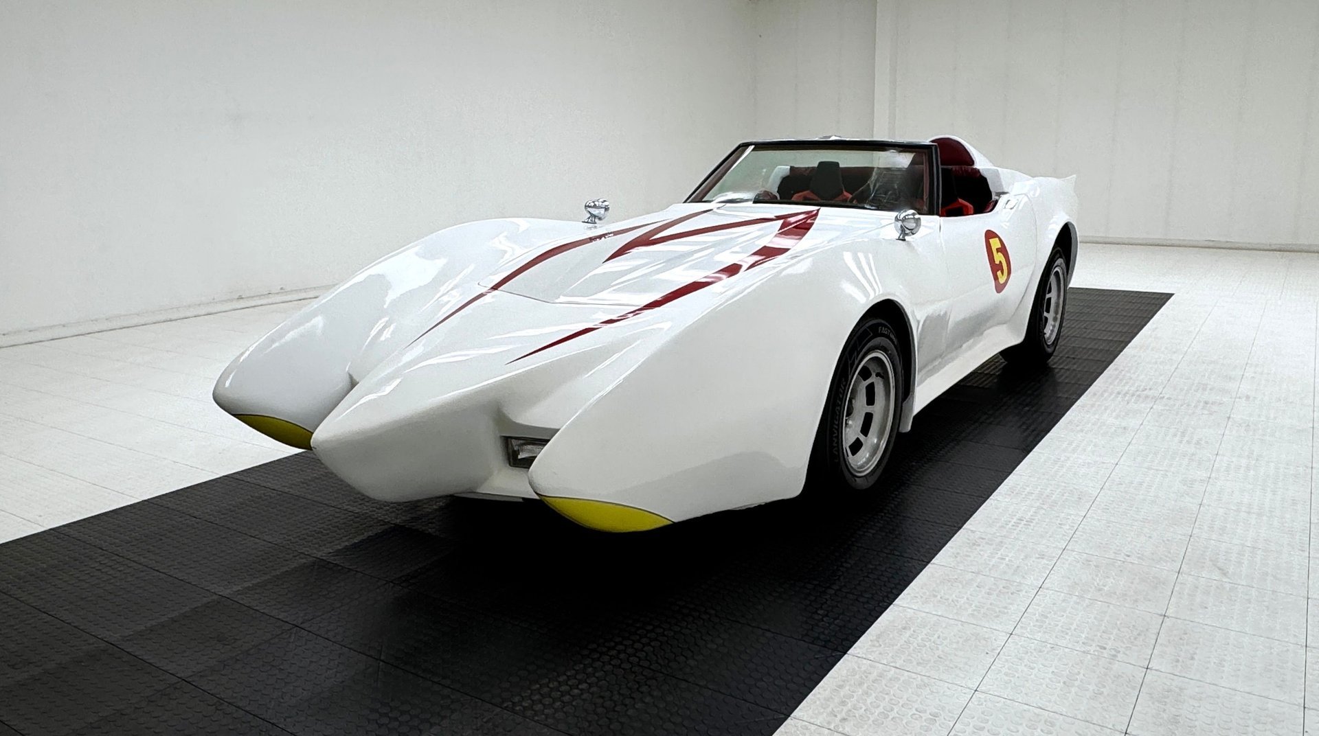 1981 Chevrolet Corvette - Convertible Mach 5 Replica, foto 1