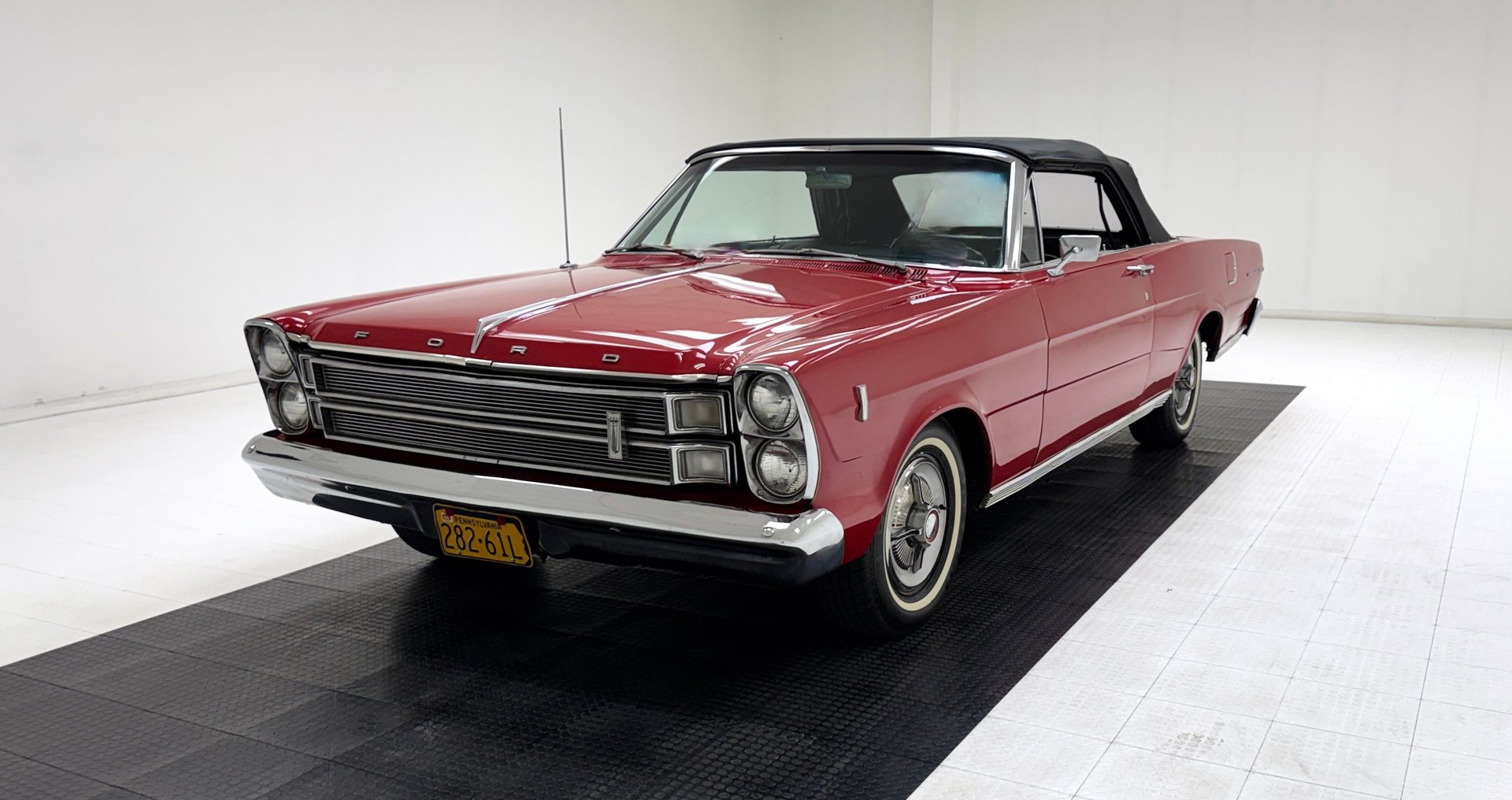 1966 Ford Galaxie - Convertible, foto 1
